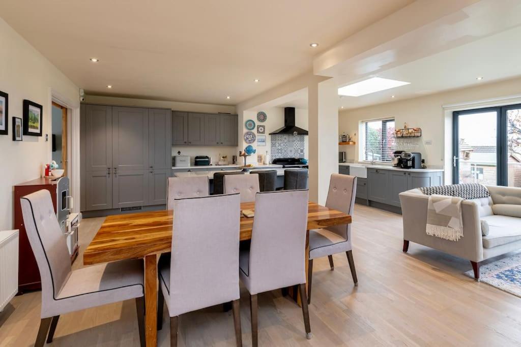 Fabulous House in Bath w/parking