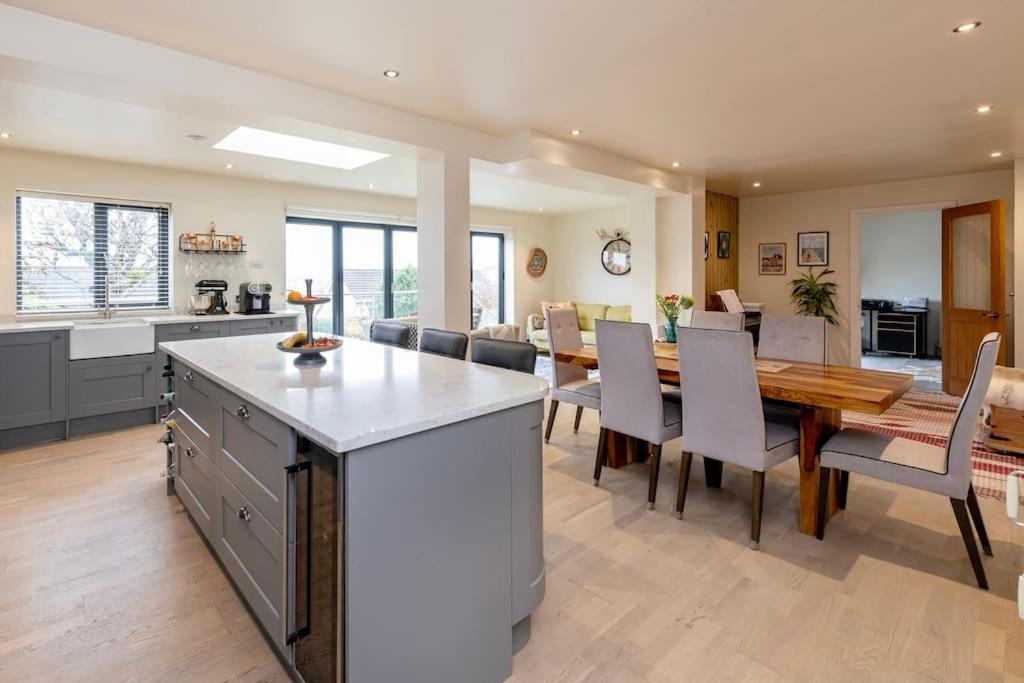 Fabulous House in Bath w/parking