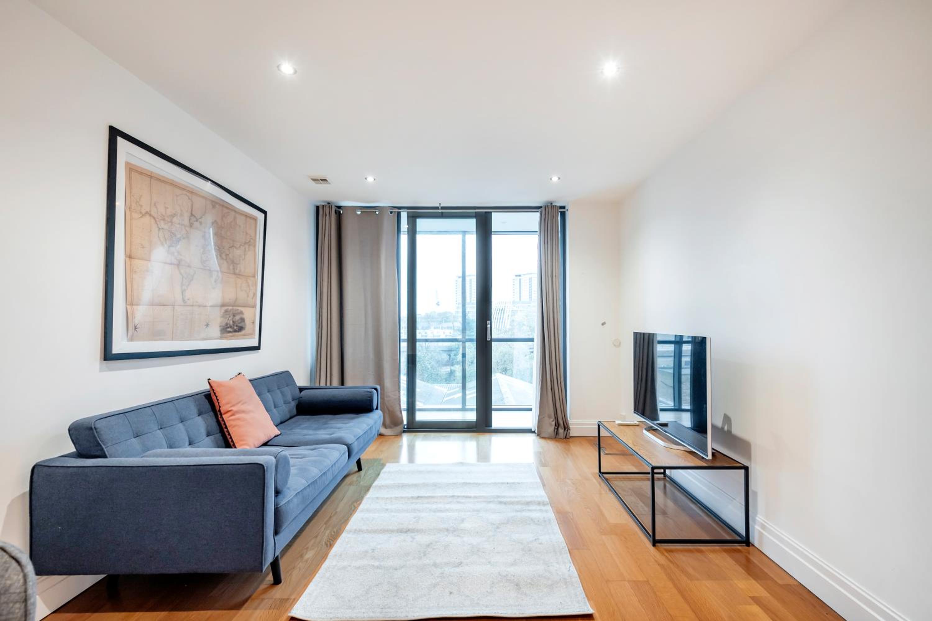 Paddington Basin View Apartment