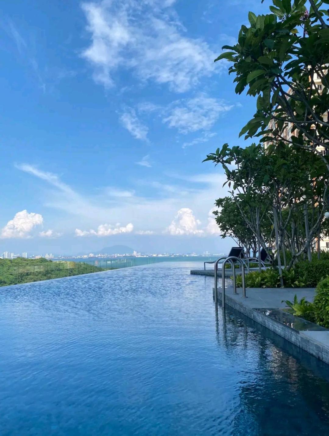 Veneto Penang homestay 3BR with infinity pool photo 3