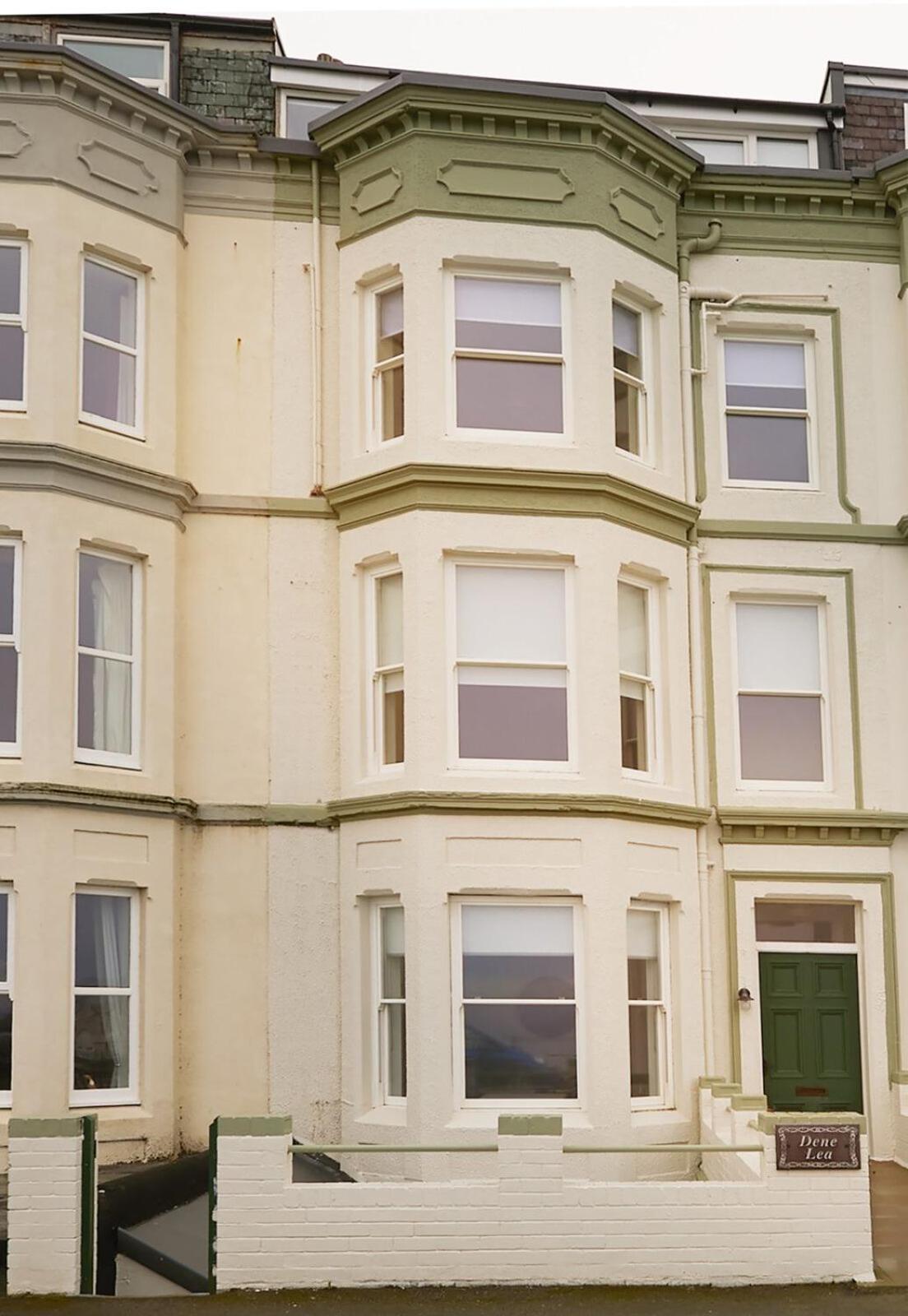 Sea View Serenity Breath taking sea view sleeps 4