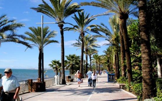 Hola MarBella Splendid apartment with stunning view