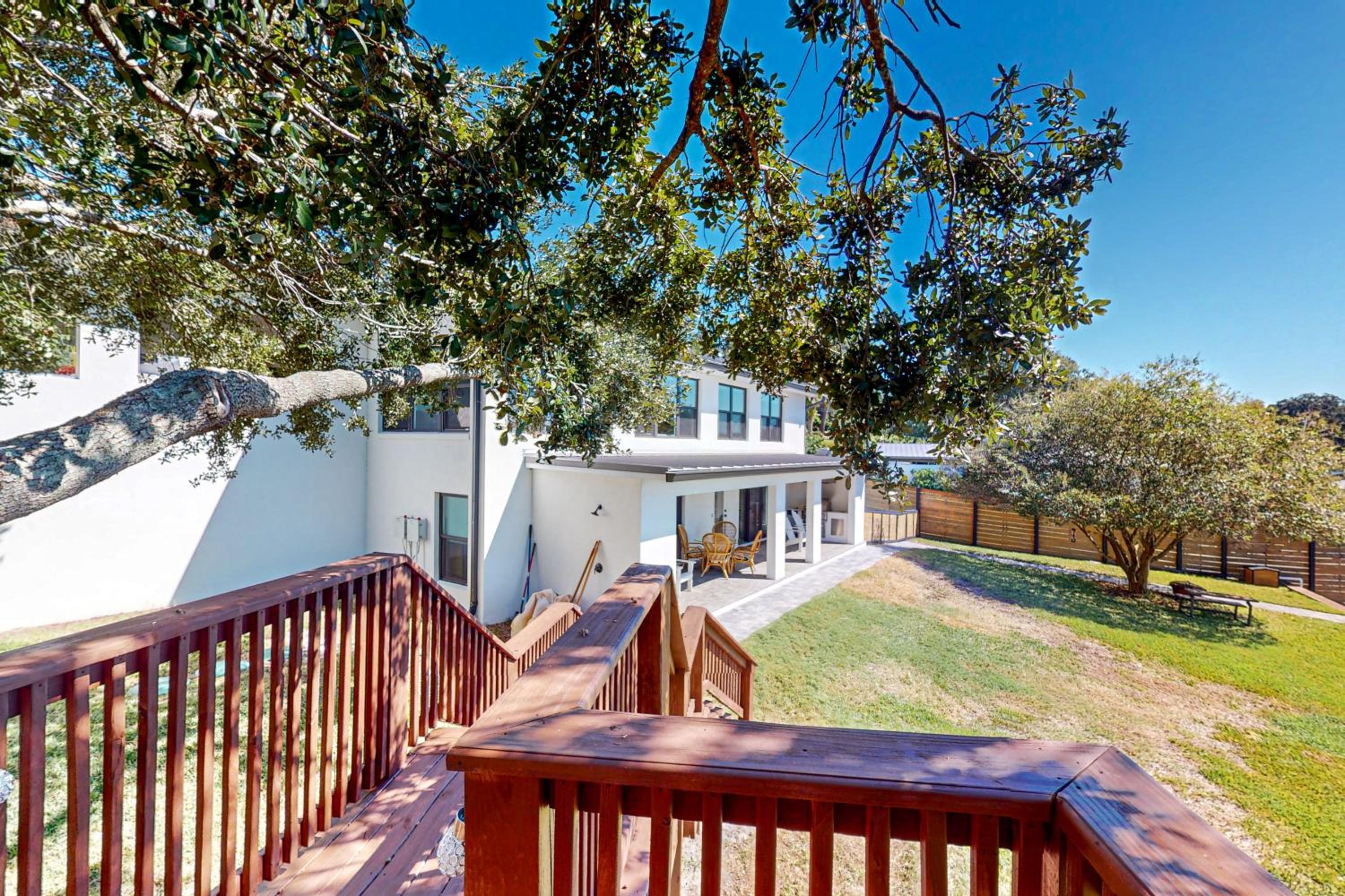 Escape the Heat! Lakefront Paradise in Mount Dora