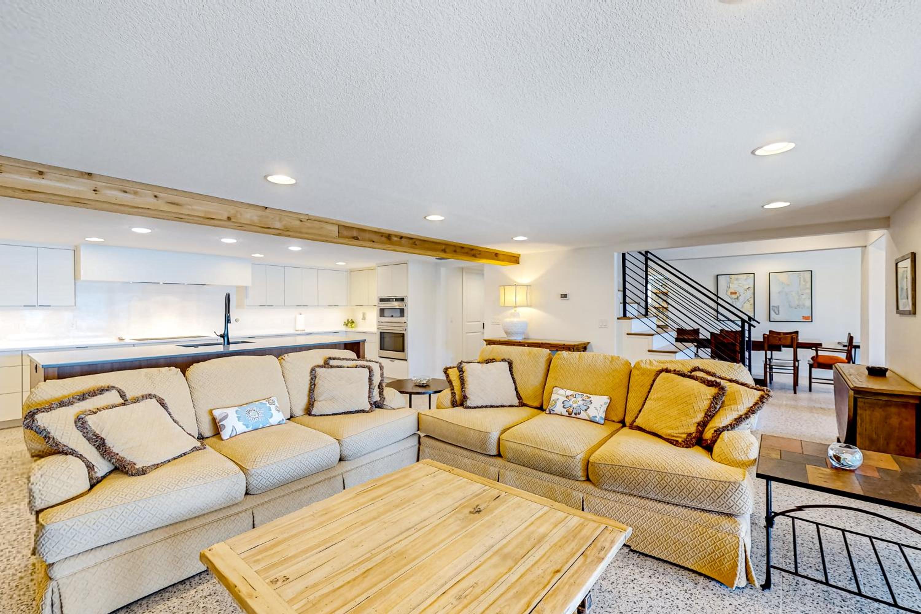 Escape the Heat! Lakefront Paradise in Mount Dora