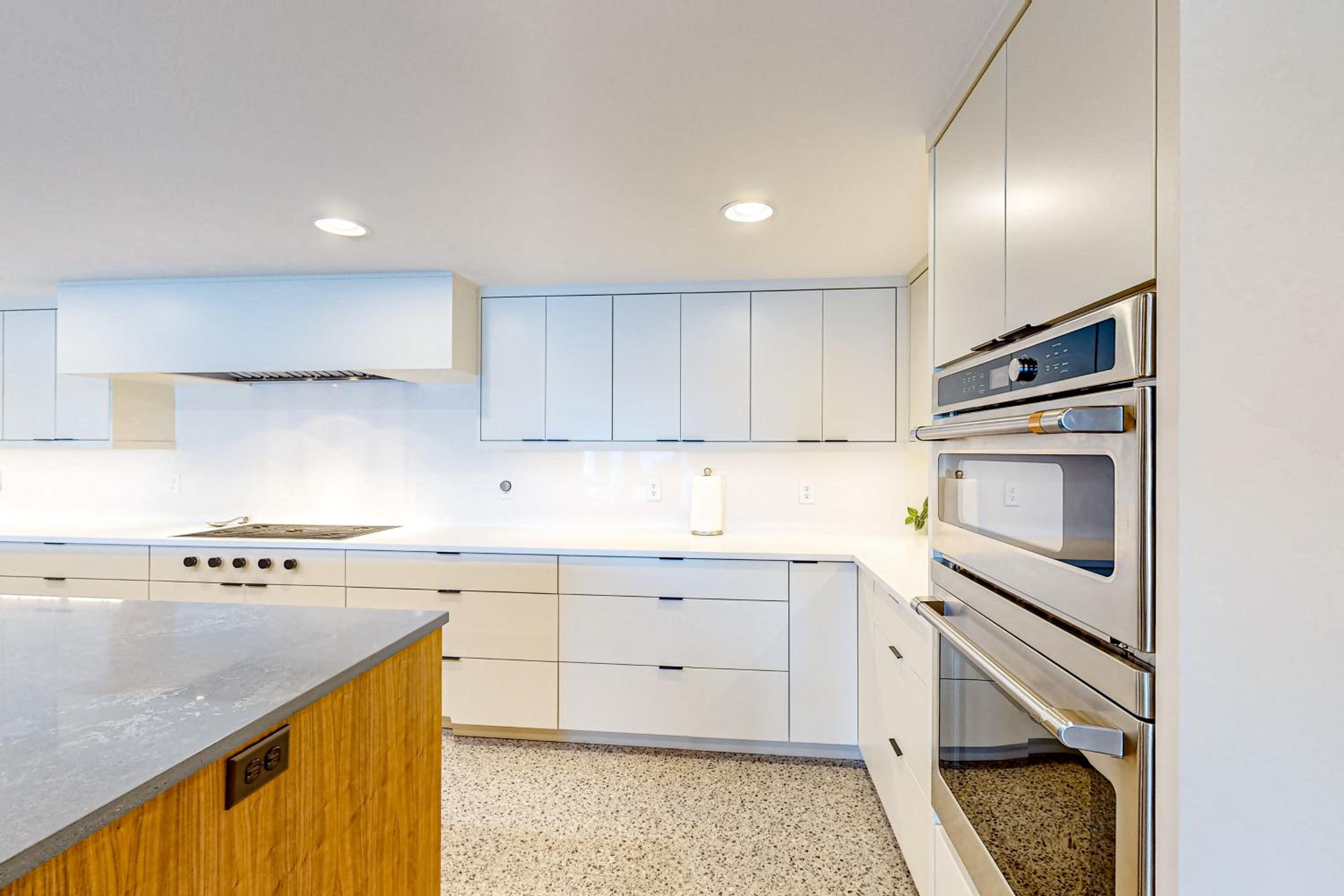 Escape the Heat! Lakefront Paradise in Mount Dora