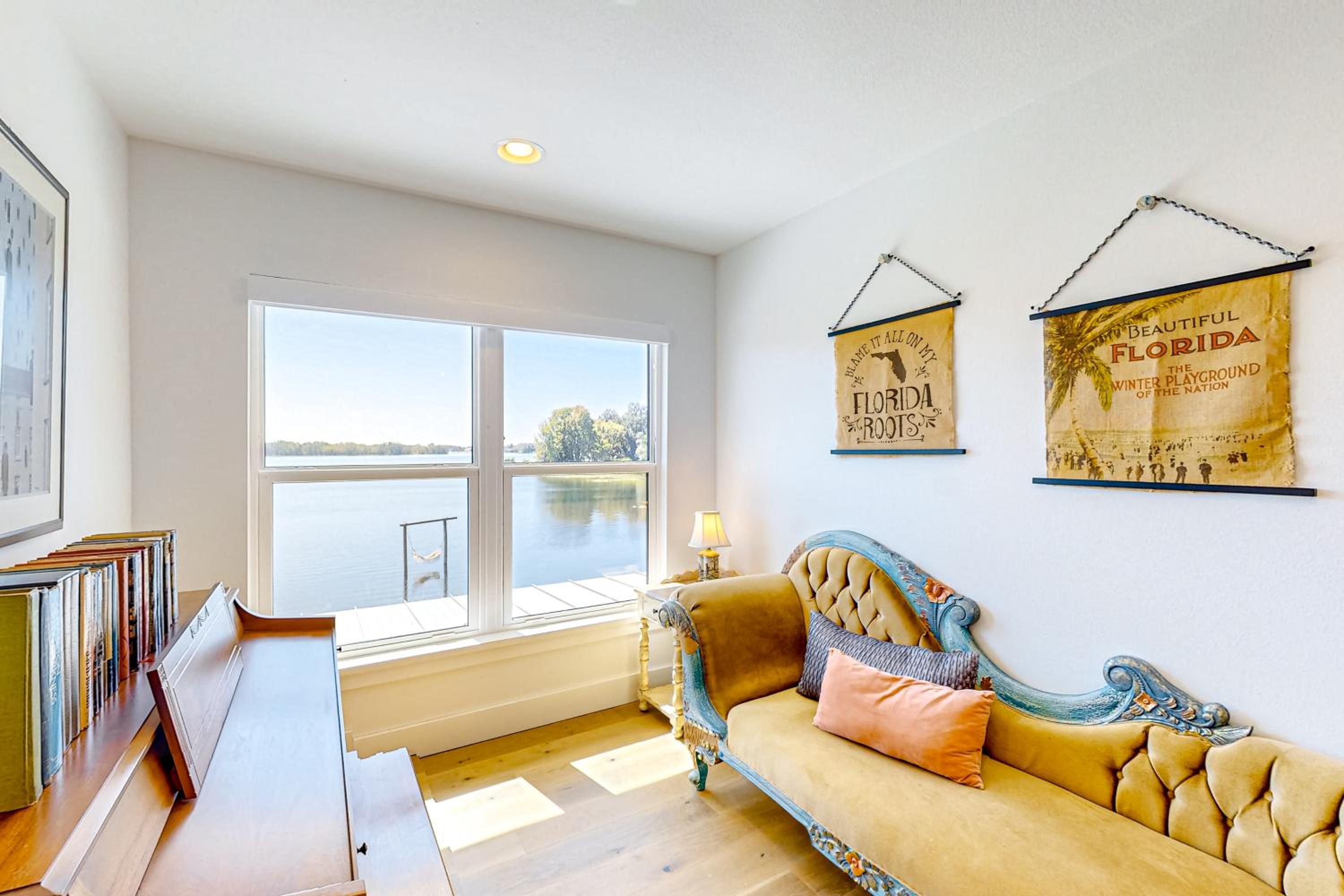 Escape the Heat! Lakefront Paradise in Mount Dora