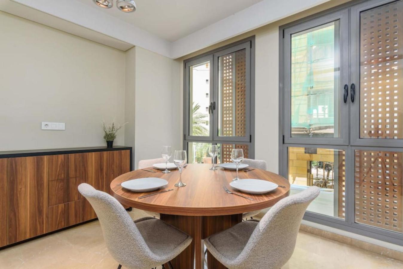 Violin 1 Bedroom Apartment in Solidere