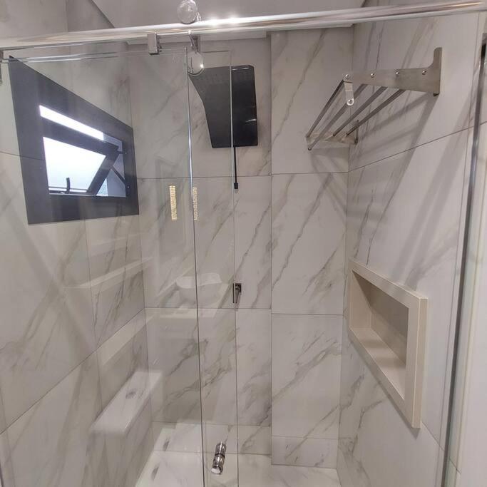 Confortável Loft Central - até 4 Pessoas