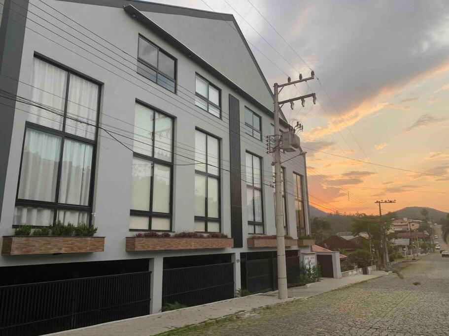Confortável Loft Central - até 4 Pessoas