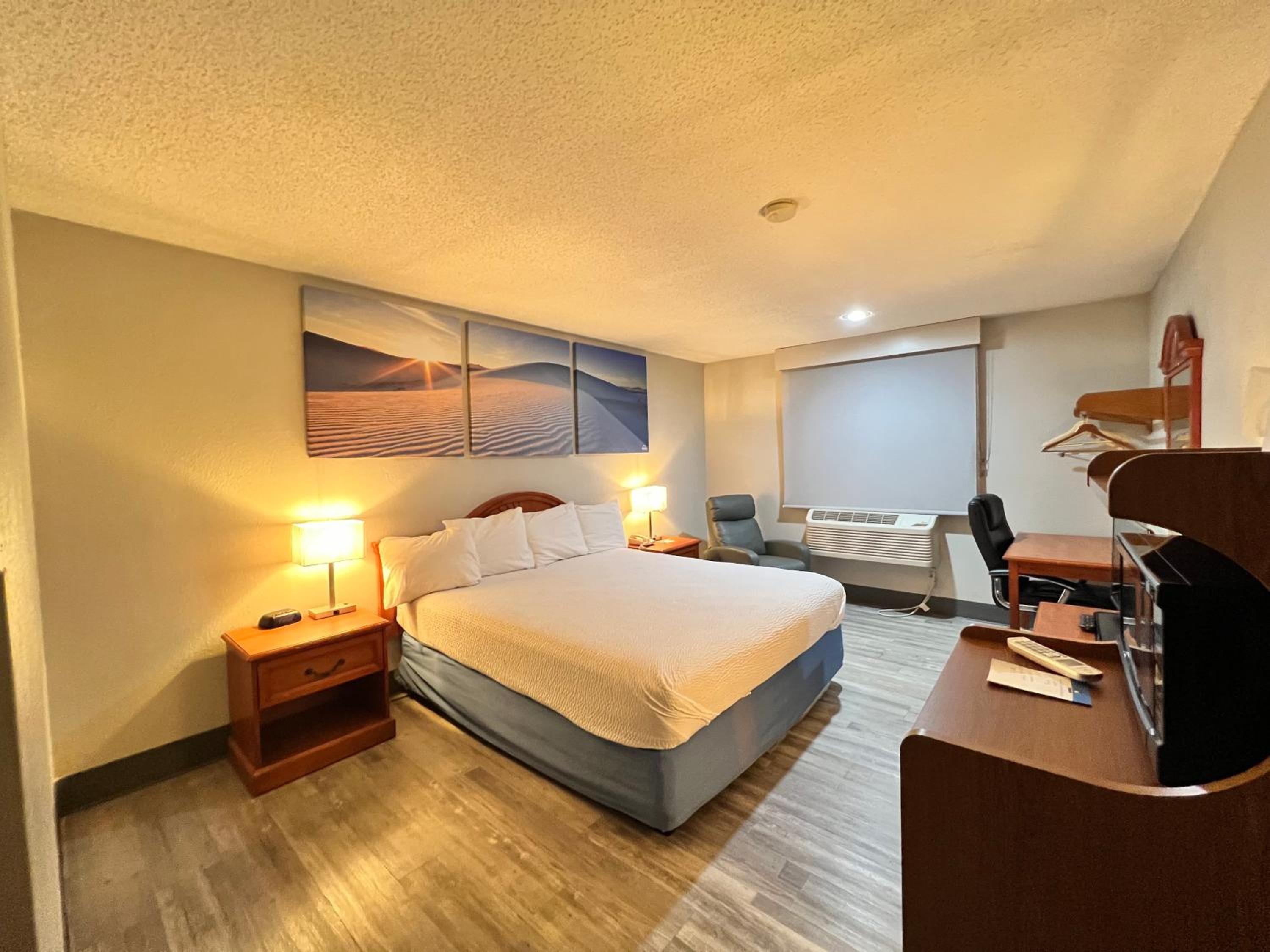 Antelope Inn  Suites - Property Image 25