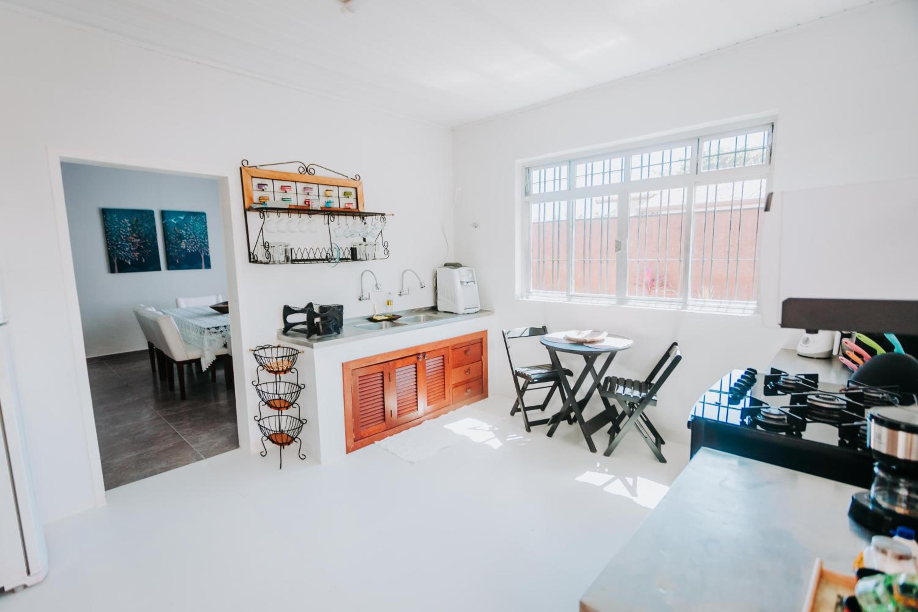 Casa c/ Piscina e Área Gourmet Perto da Praia