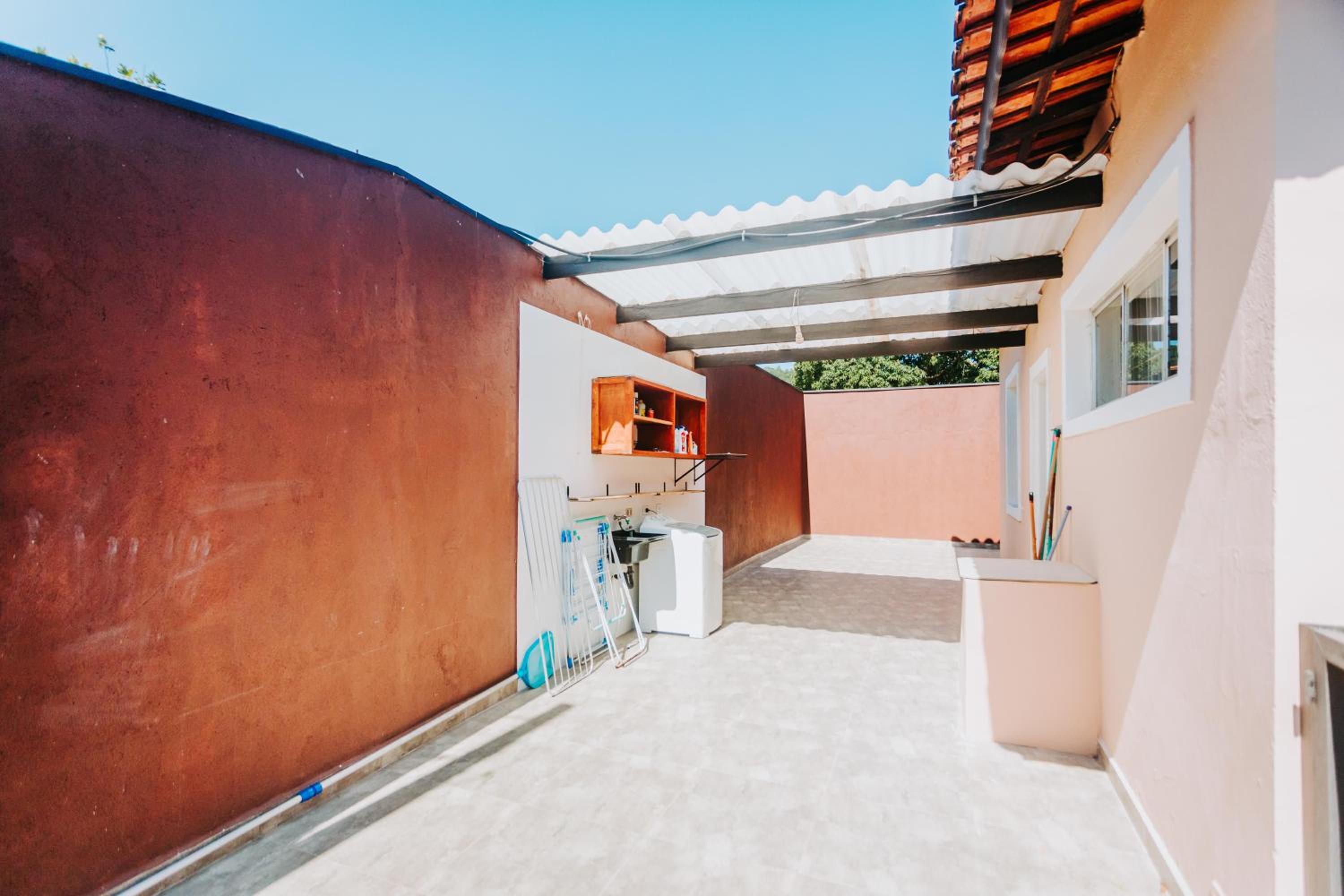 Casa c/ Piscina e Área Gourmet Perto da Praia