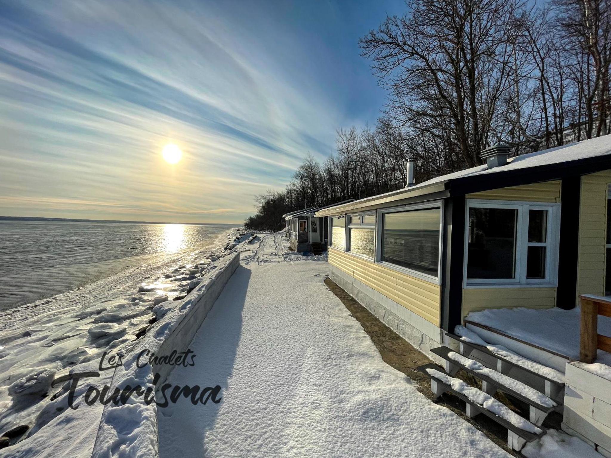 Les Chalets Tourisma - Loft au bord du fleuve - La Cabine