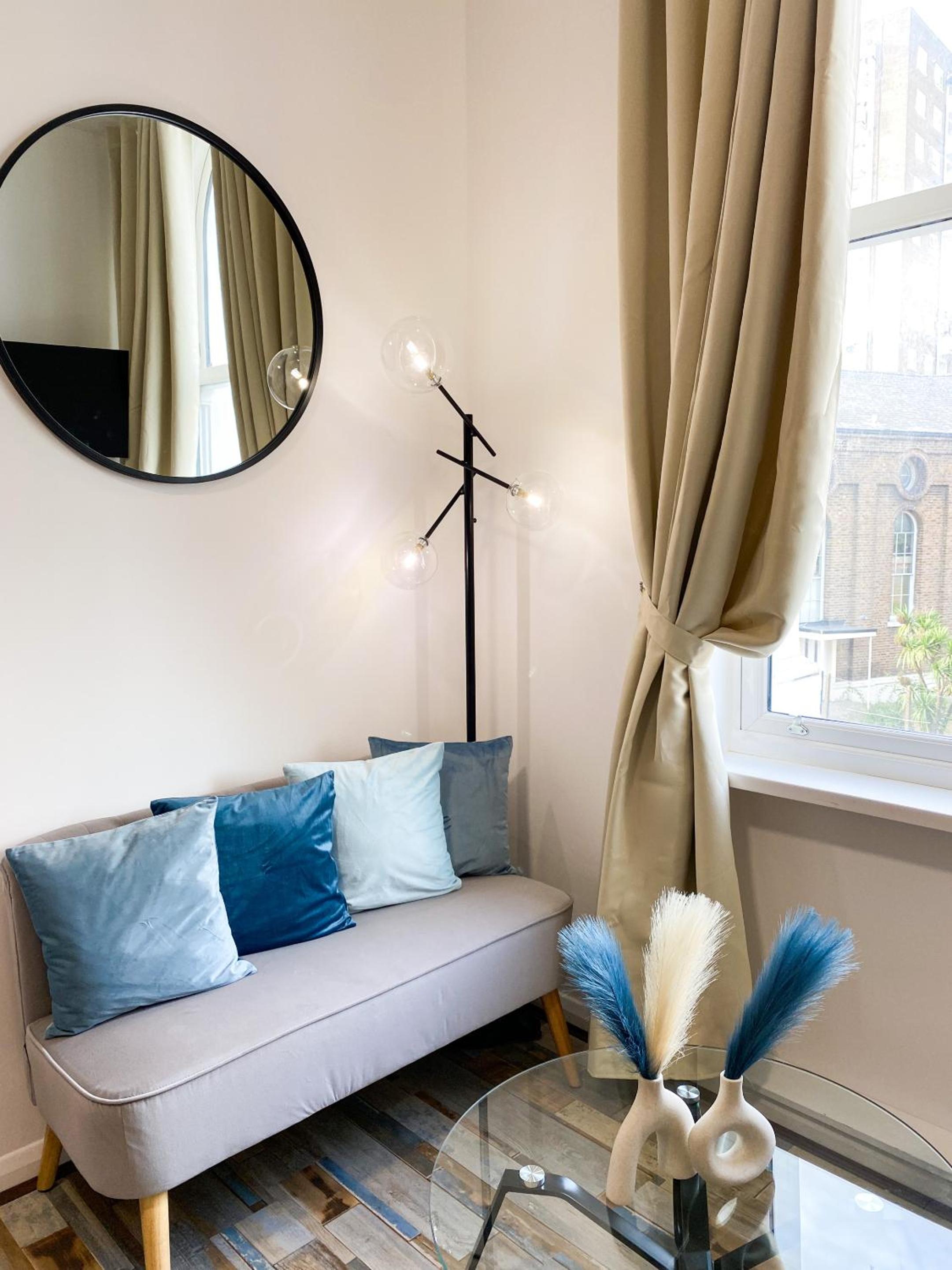 Modern studios Malvern Road