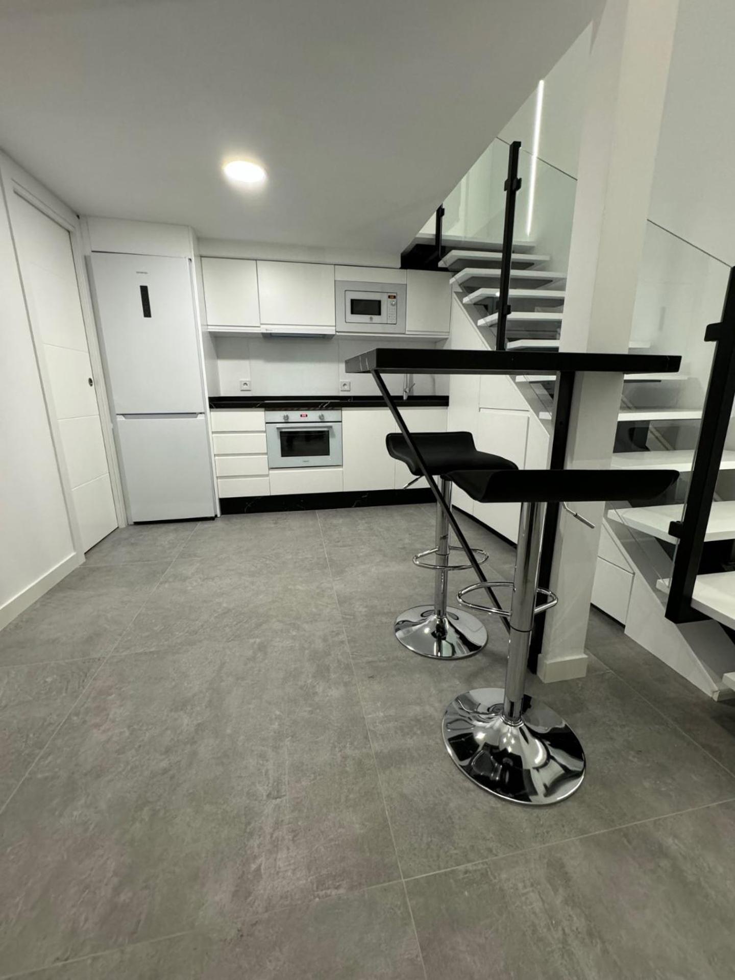 Apartamento tipo Dúplex - NO SE ADMITEN MASCOTAS, NO PETS view 2