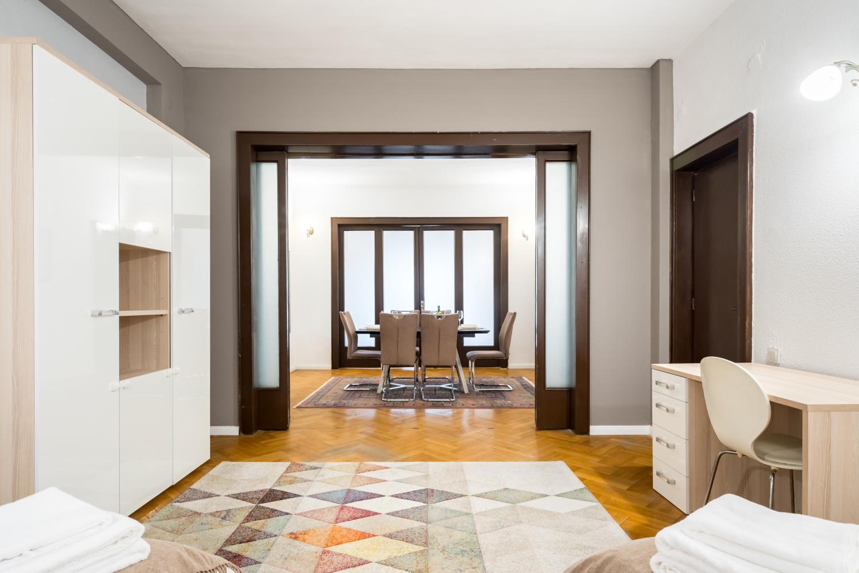 Spacious City View Apartment with Balcony view 2