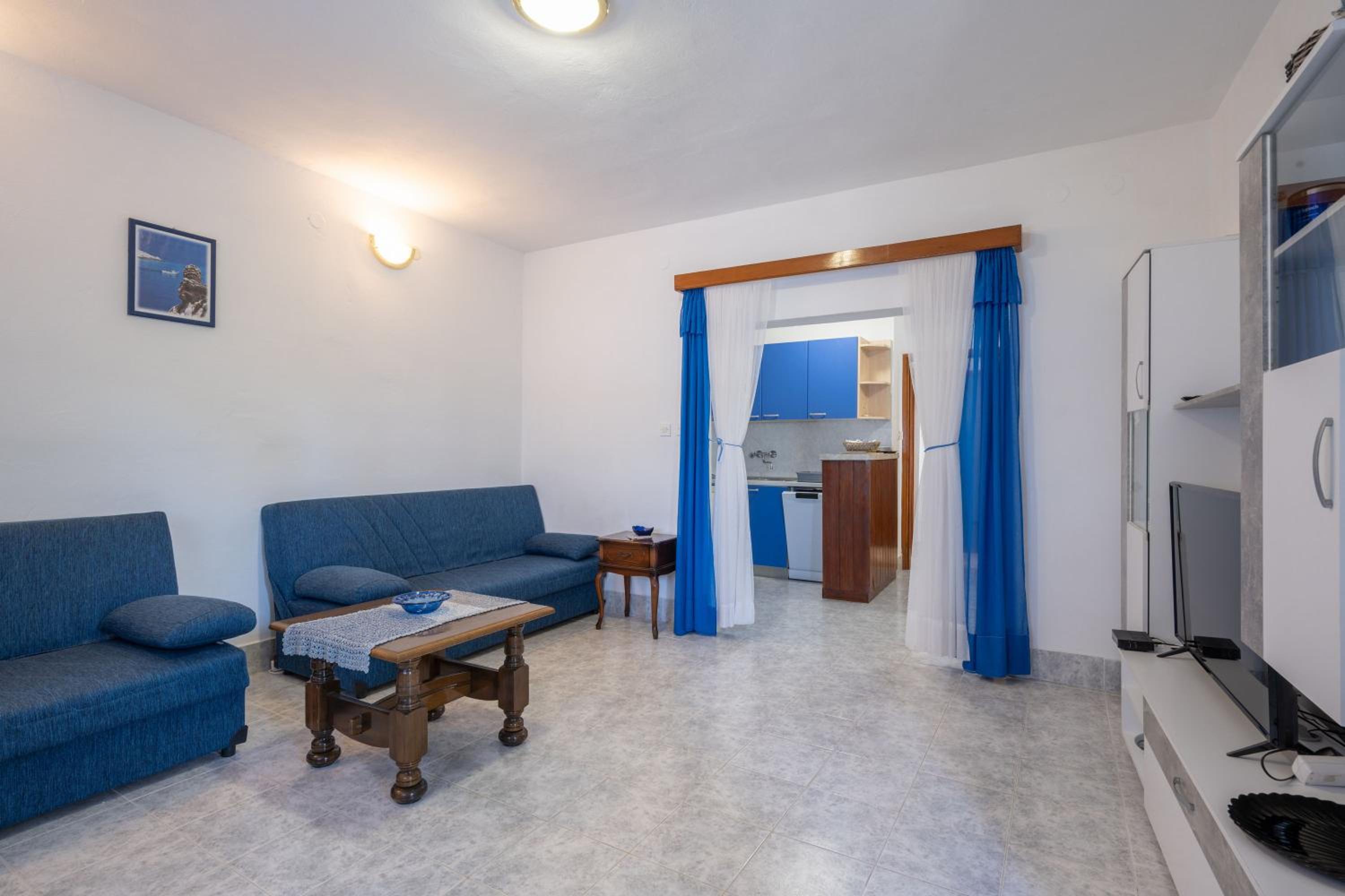 Apartments Ljiljana