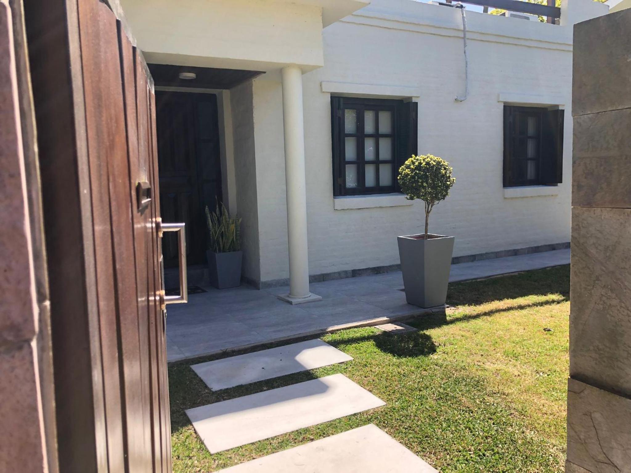 Comoda casa en Punta del Este view 2