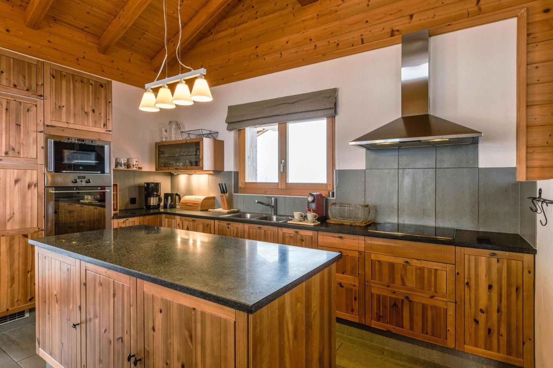 Chalet Elbaz - Swiss Chalet with breathtaking views
