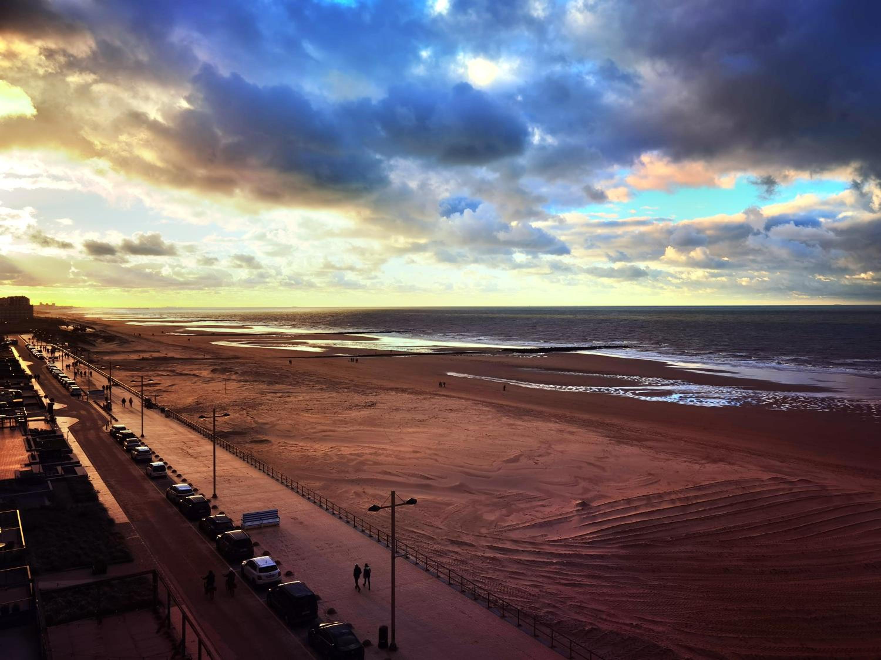 EasyEscape - Darwin Zeezicht Studio Middelkerke