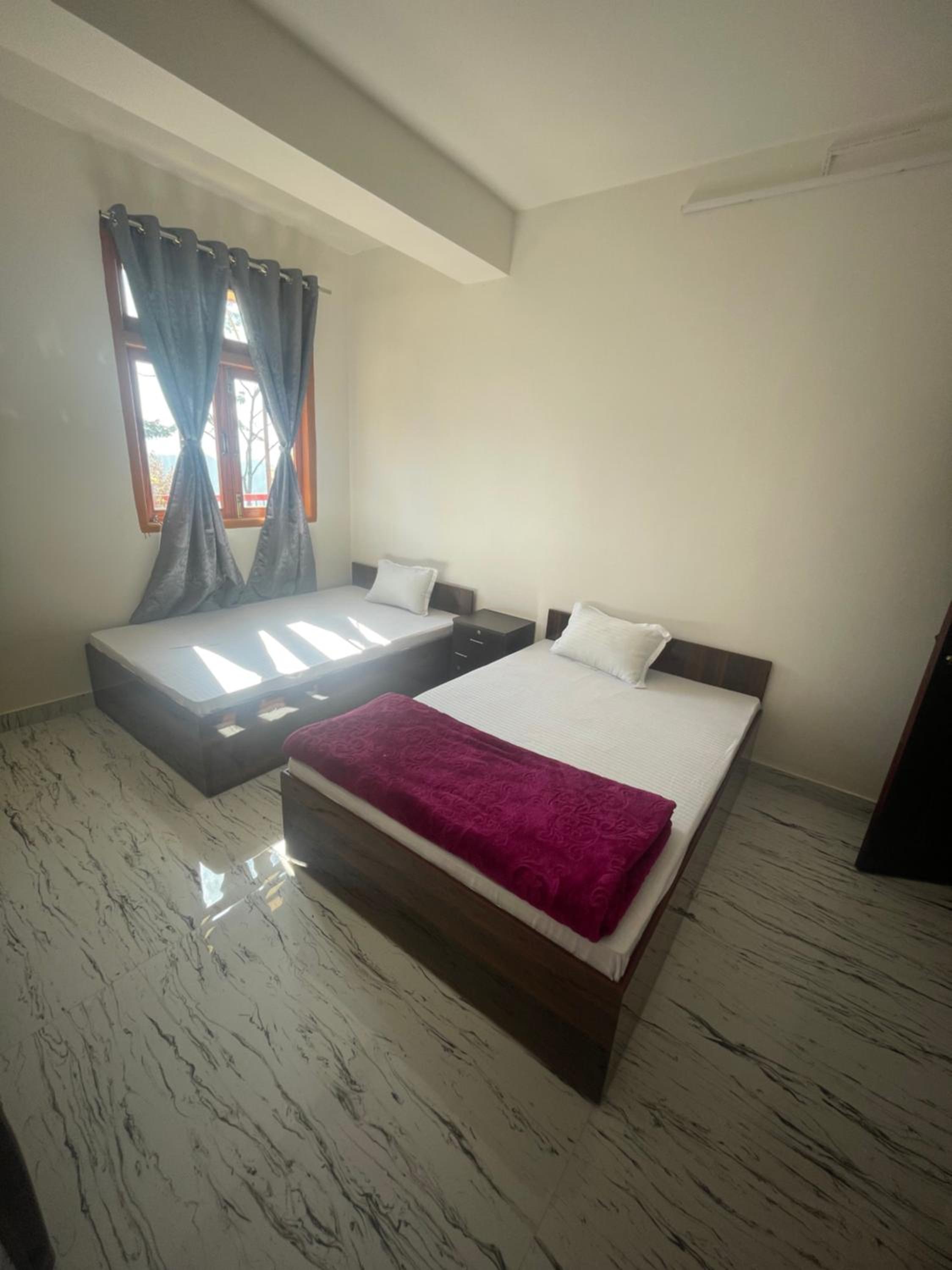 ATTIC HOMESTAY