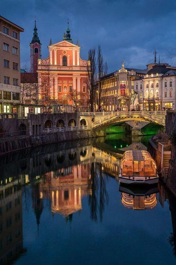 Apartment in the heart of Ljubljana view 2