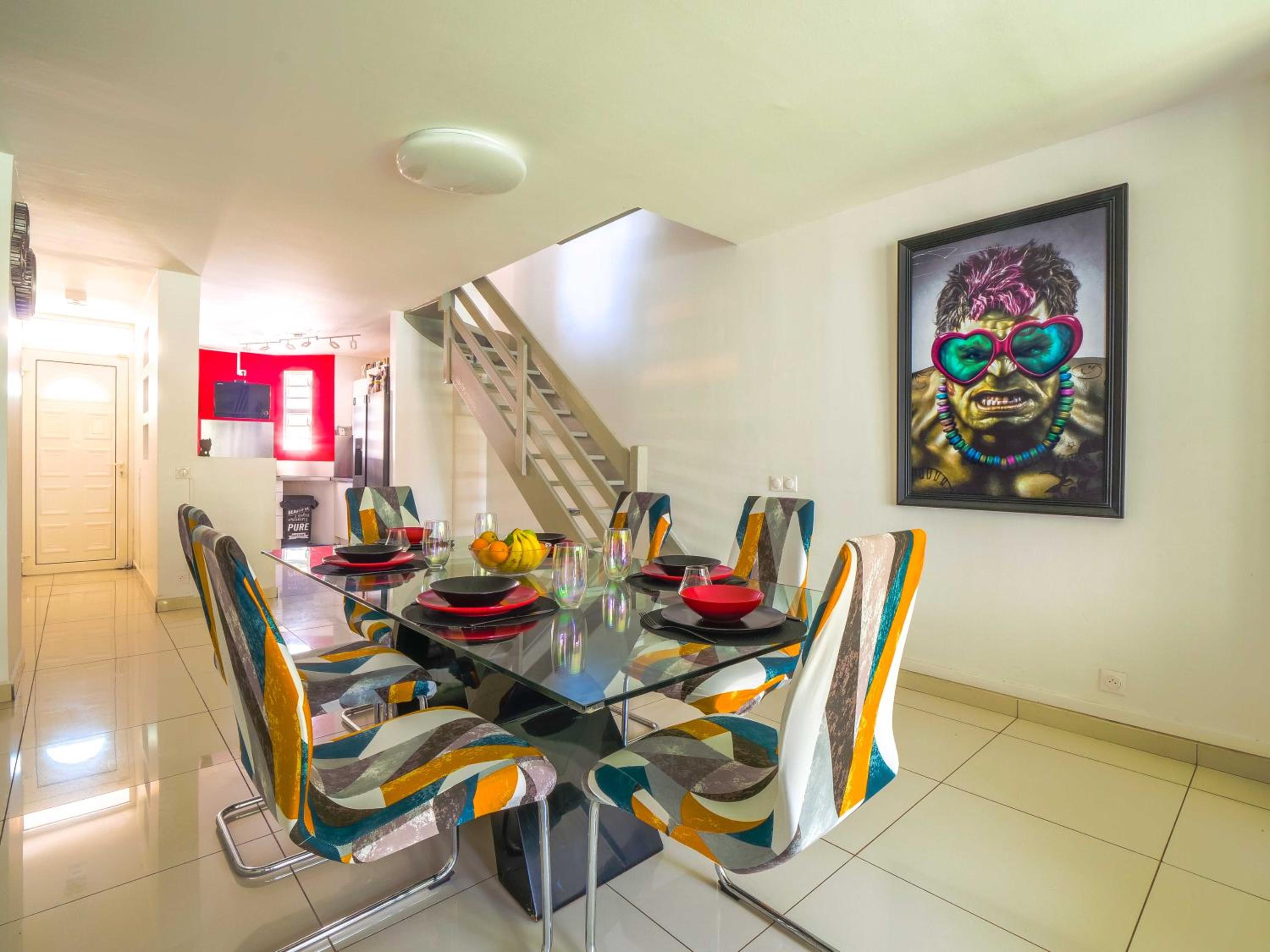 dining