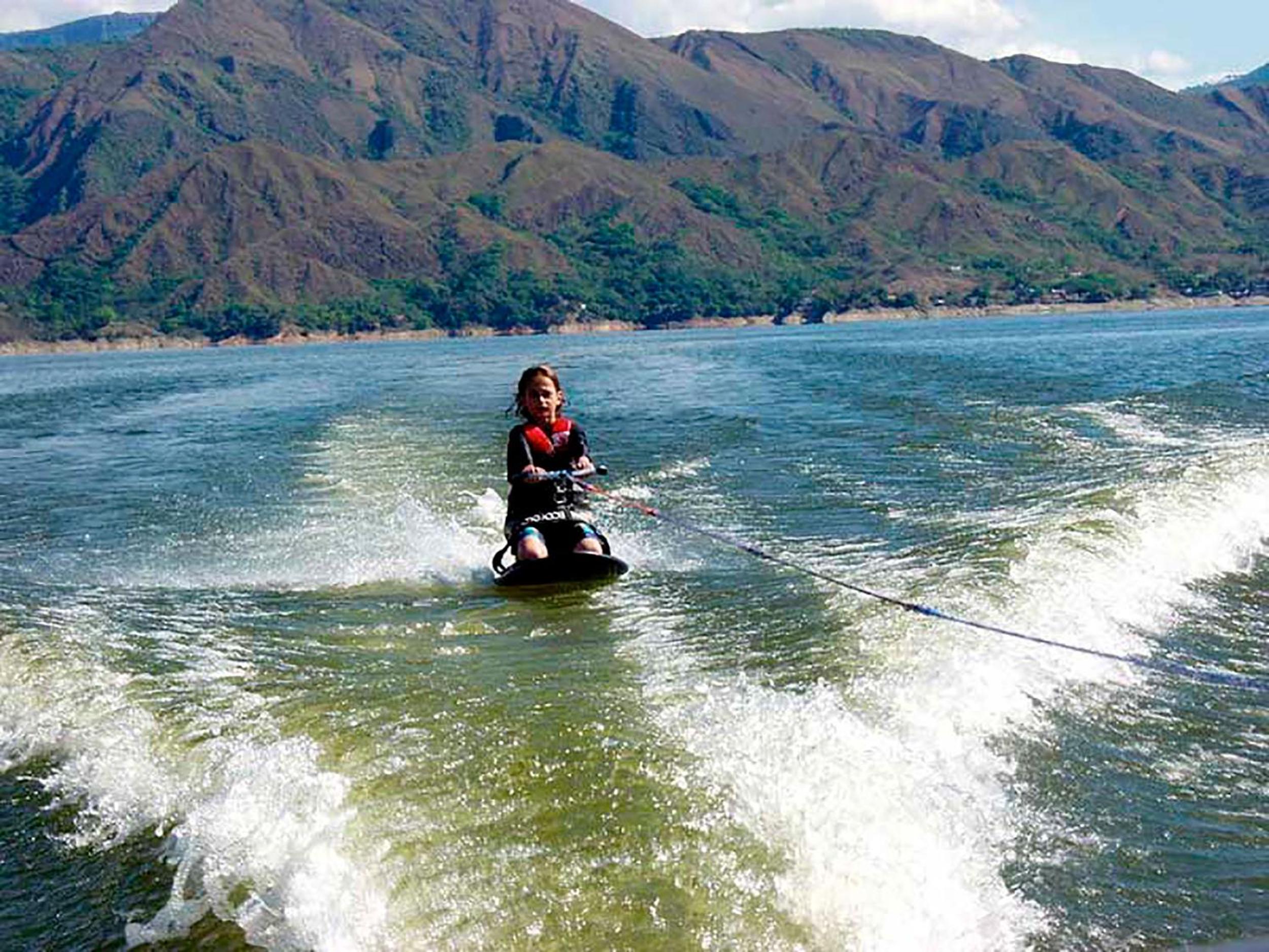 Isla Tortuga - Prado - Deportes Náuticos - Cerca a Bogotá - Cerca a Ibagué