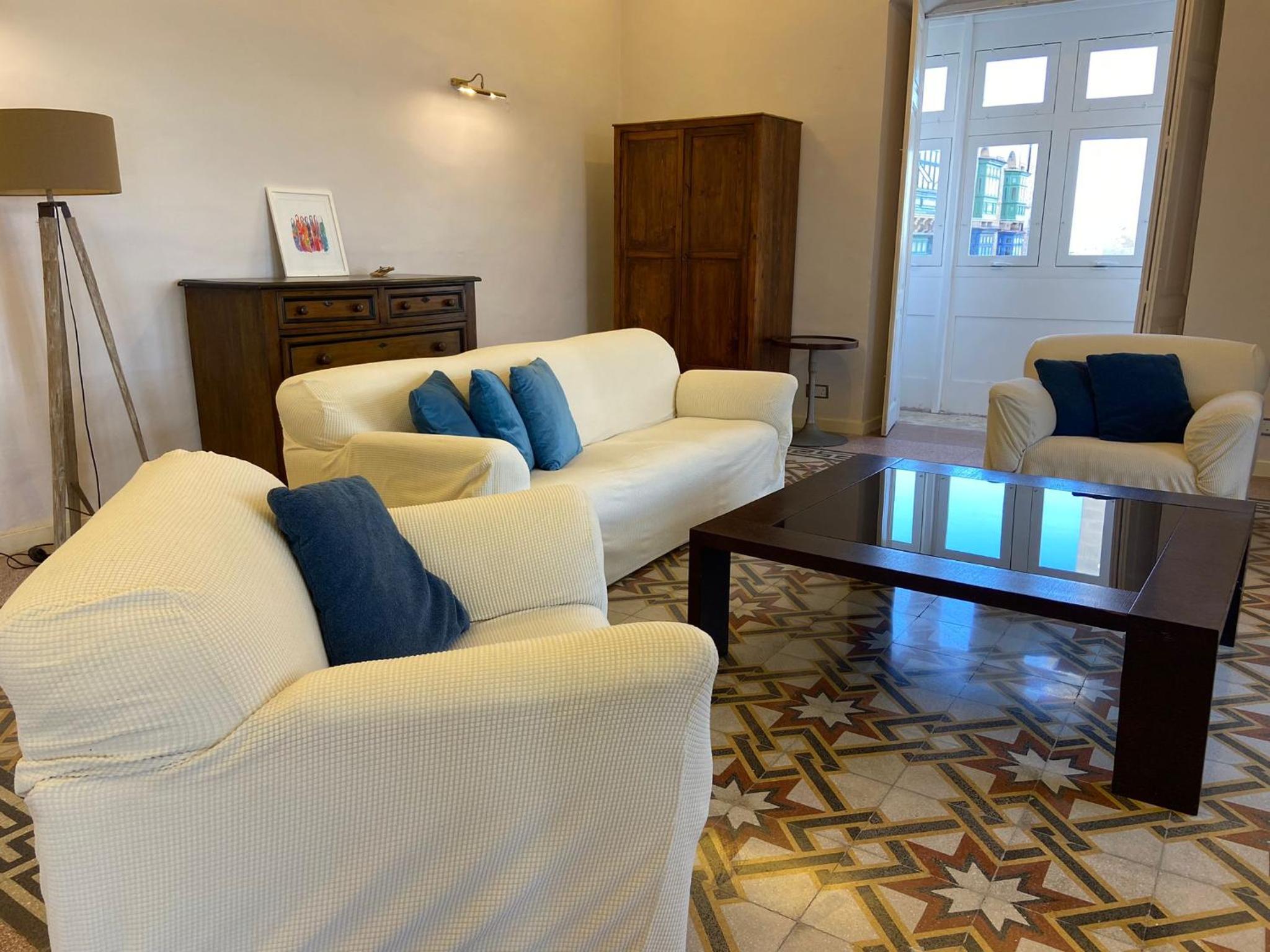 SeaView Valletta Apartment view 2