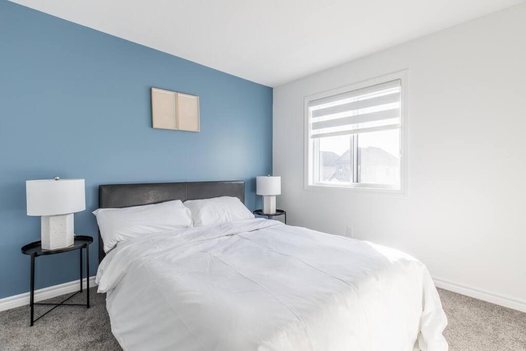 Comfortable Lux, Sleeps 10, PingPong, Movie Room