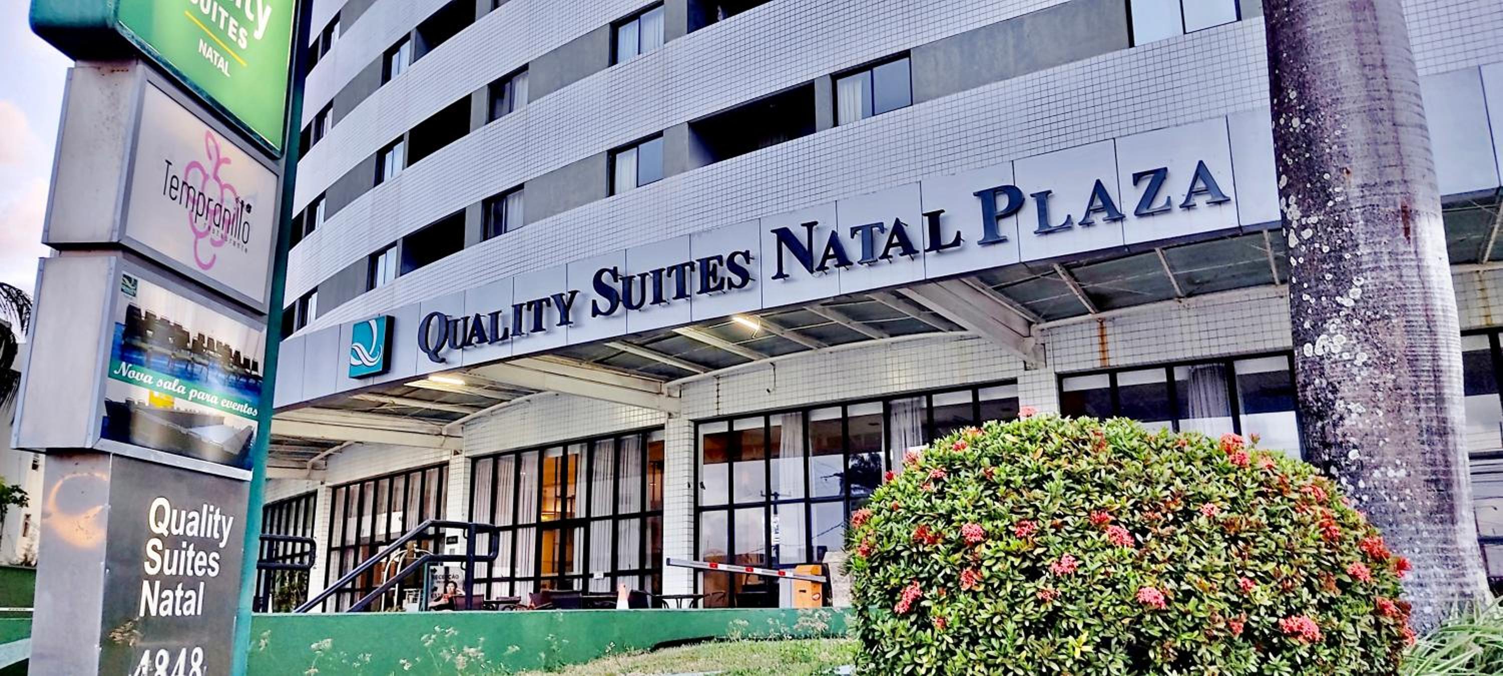 Natal Plaza