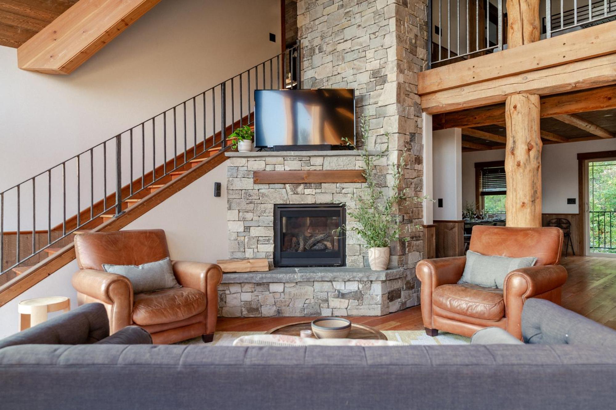 Ponderosa Glen @ Ashley Lake view 5
