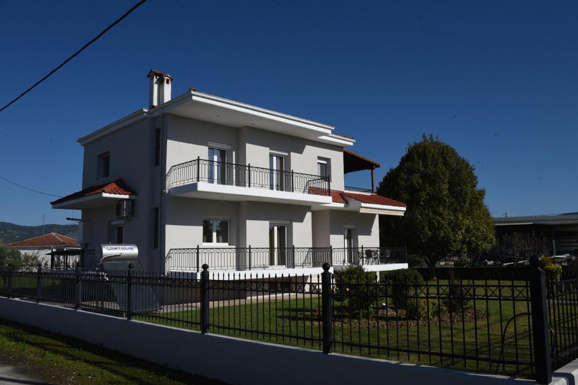 VILLAGE HOUSE