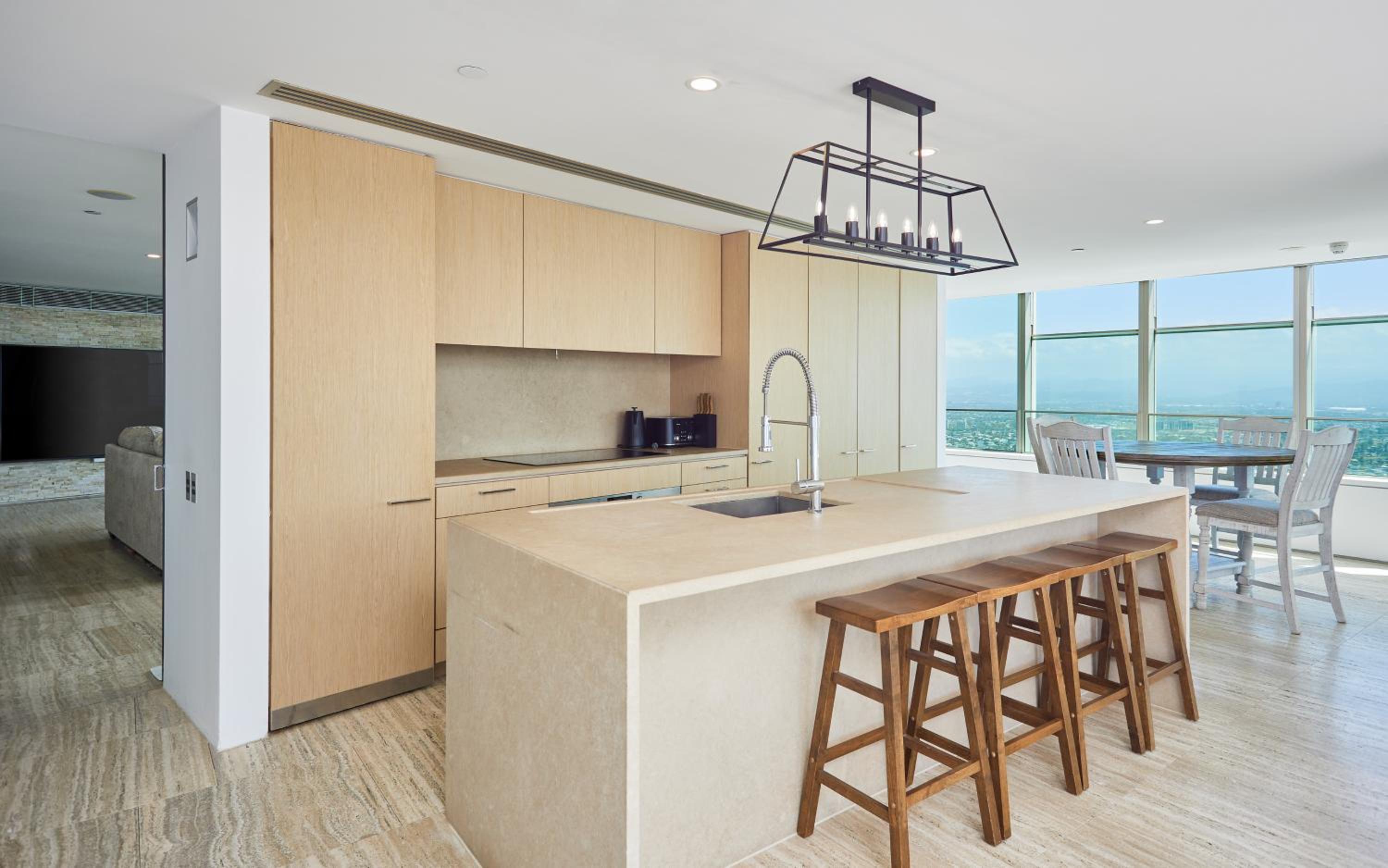 Serain Residences on 9 Hamilton Avenue