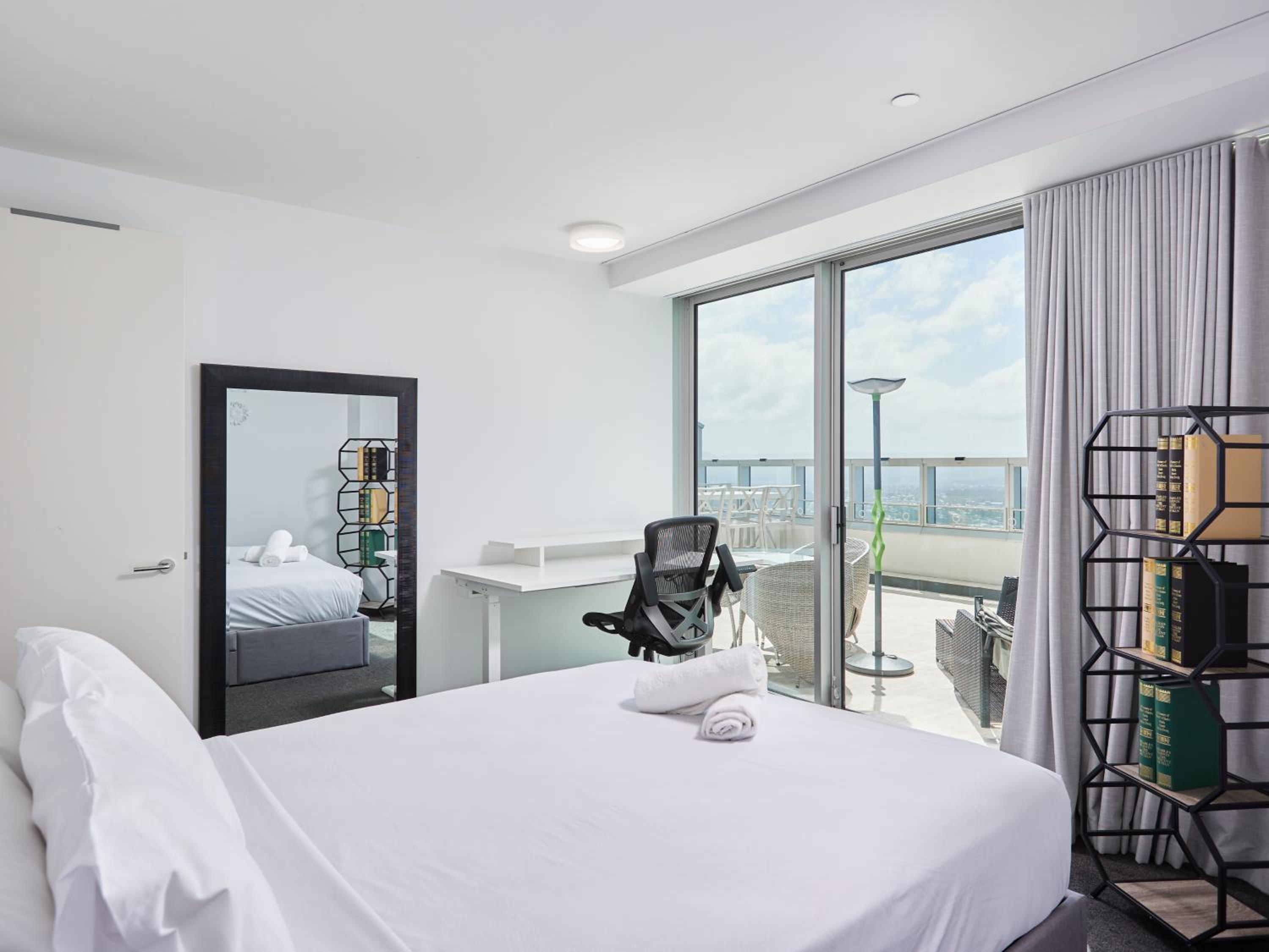 Serain Residences on 9 Hamilton Avenue