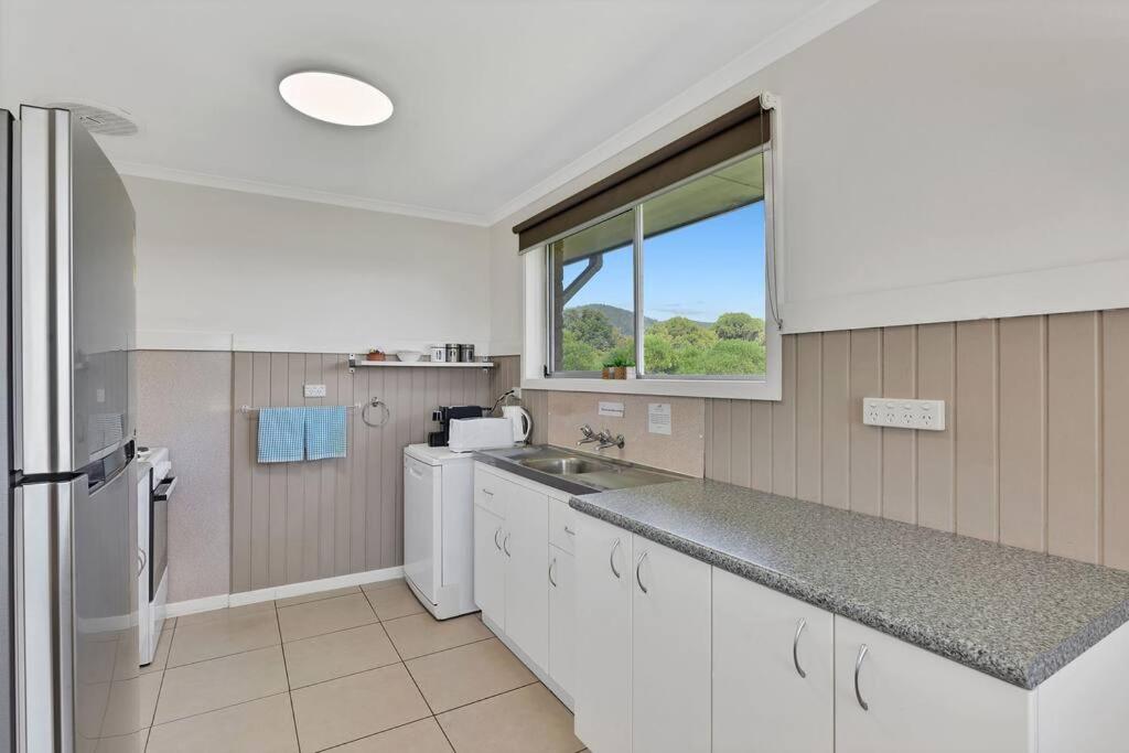 Sea View Villa - White Sands