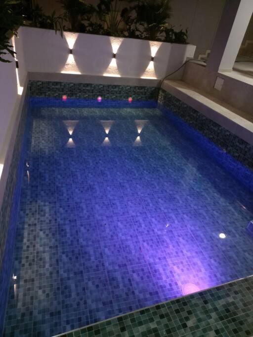 Luxurious Entire House with Private Pooll