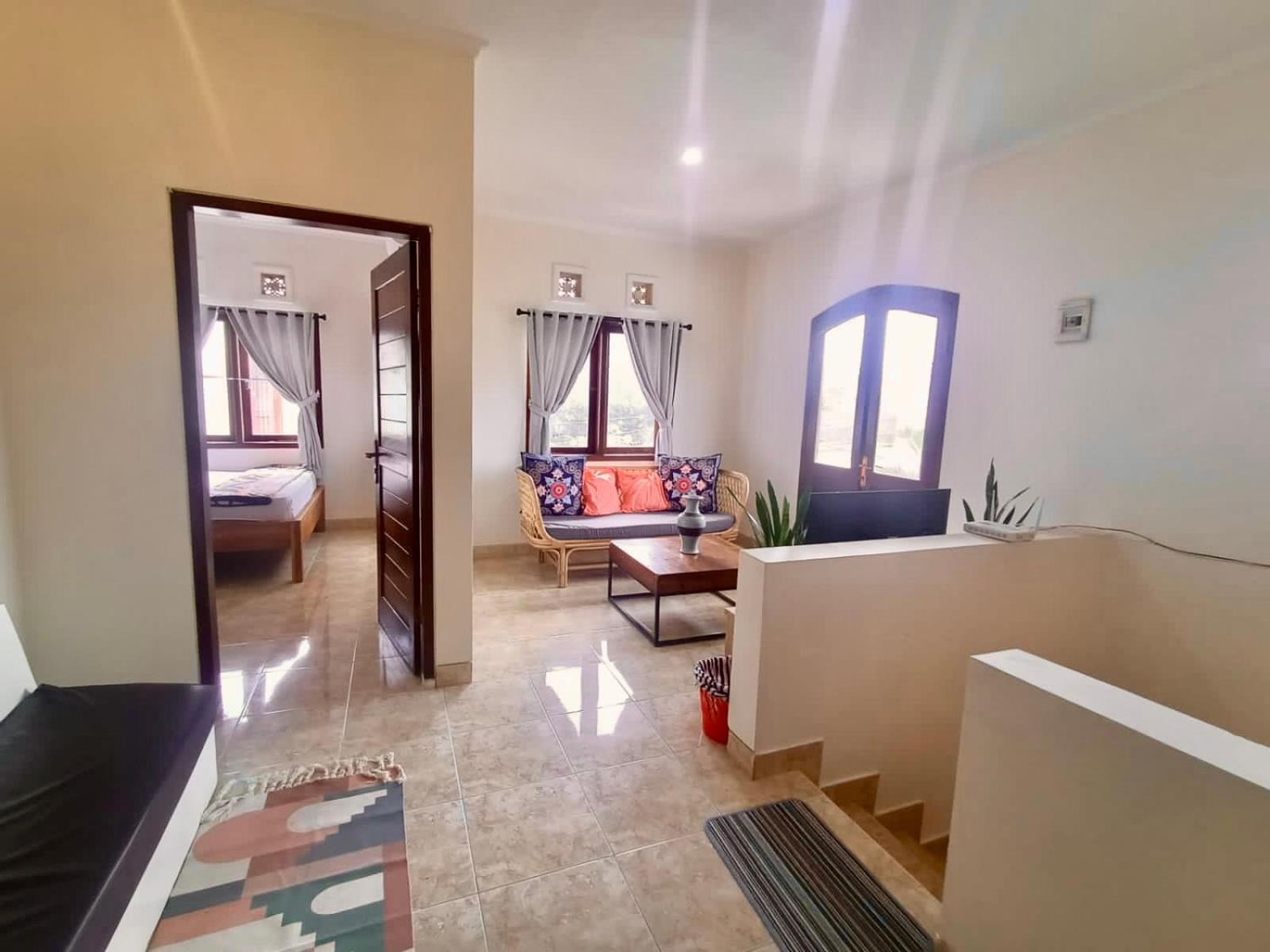 3BR 3BA Nyoman House near GWK Cultural Park and best beaches view 4