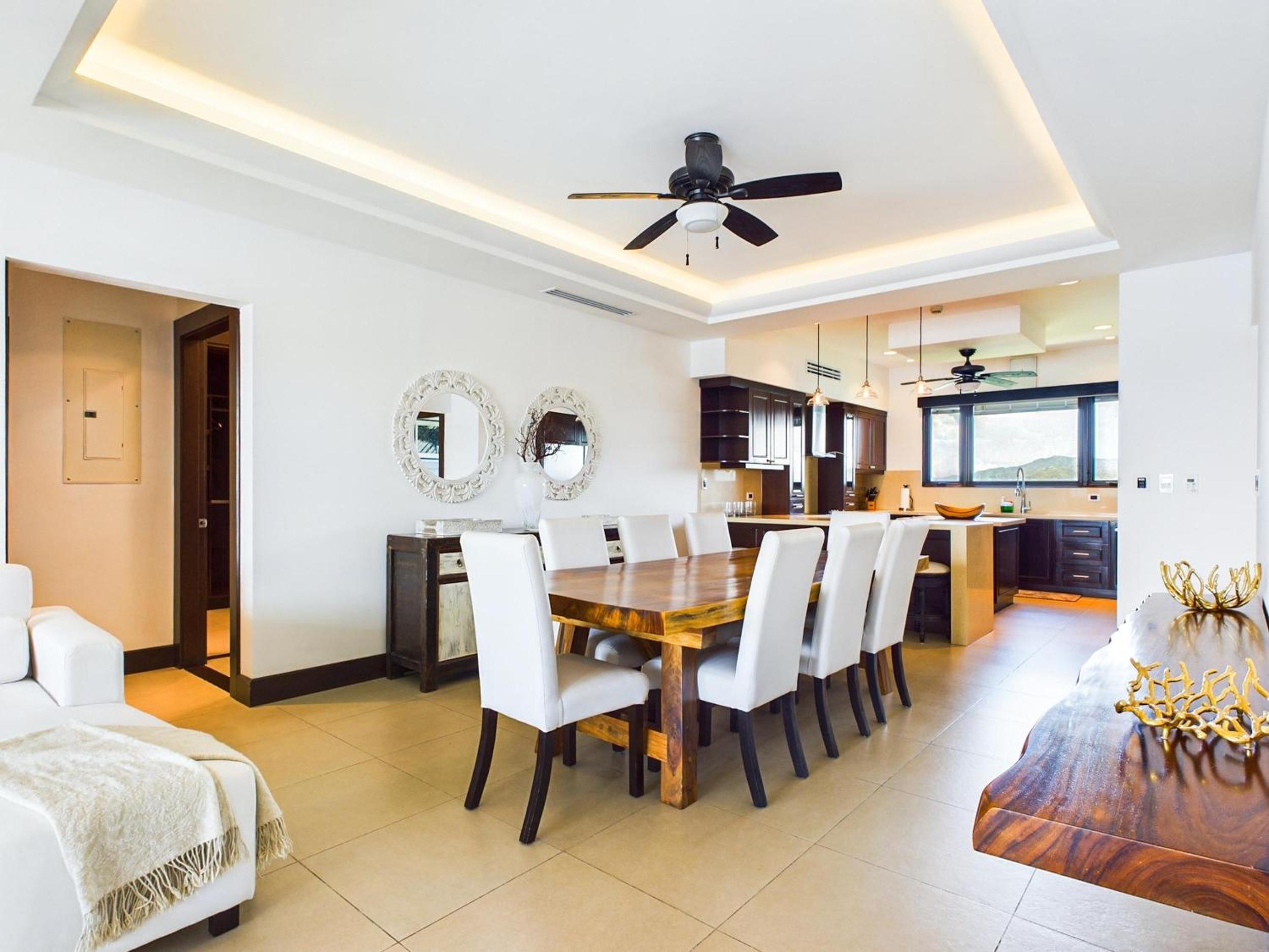 360 Splendor 309-Ocean View Residence-Breakfast Included!