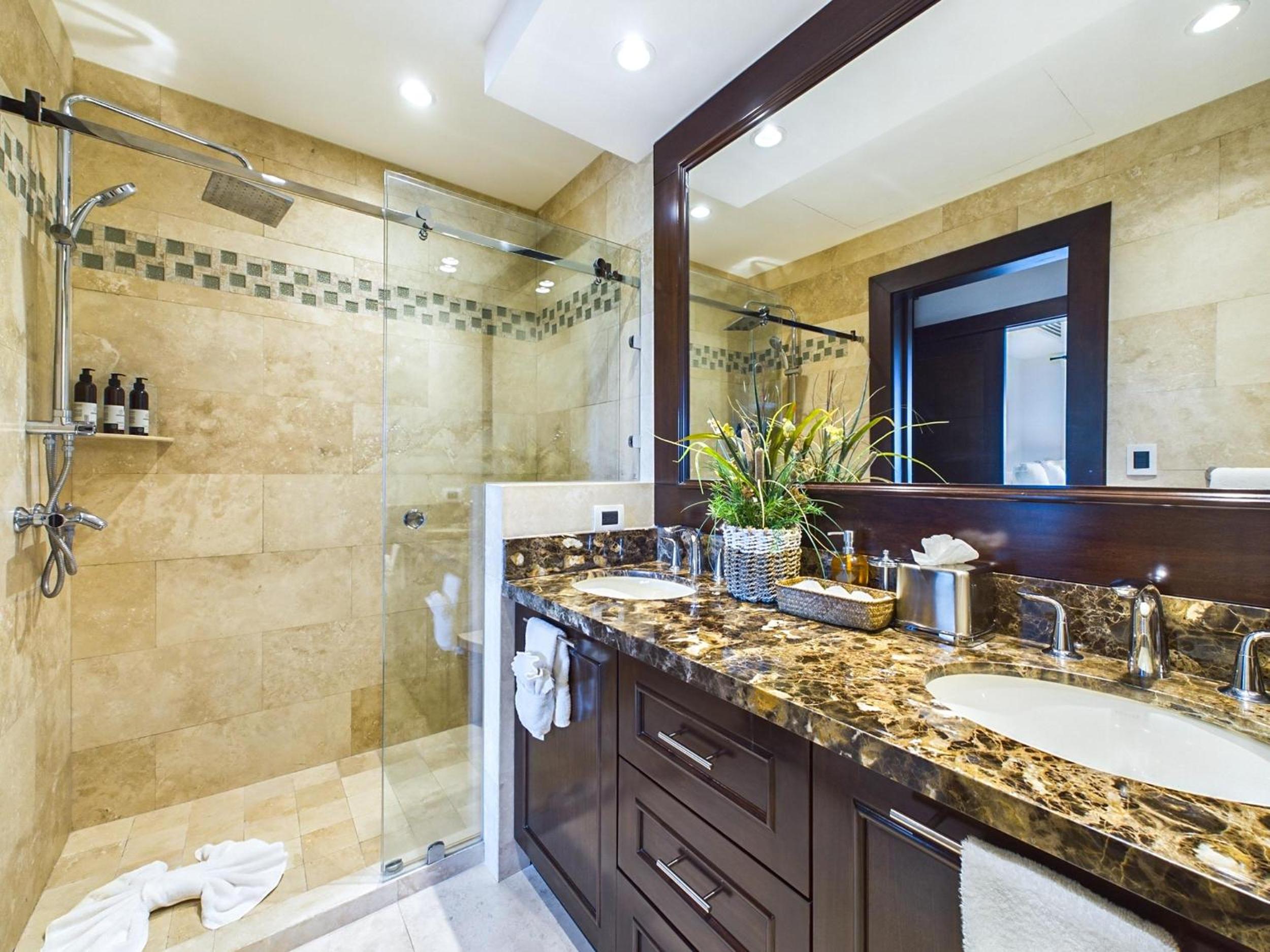 360 Splendor 309-Ocean View Residence-Breakfast Included!