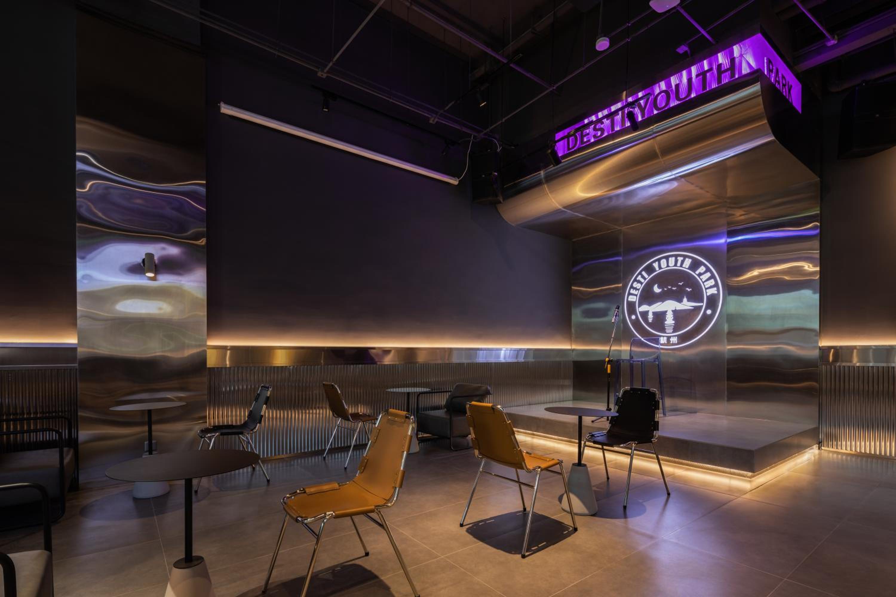 Hangzhou Desti Youth Hostel West Lake-24H Reception& English Service& Cafe& Bar& Luggage Storage& Large Public Area