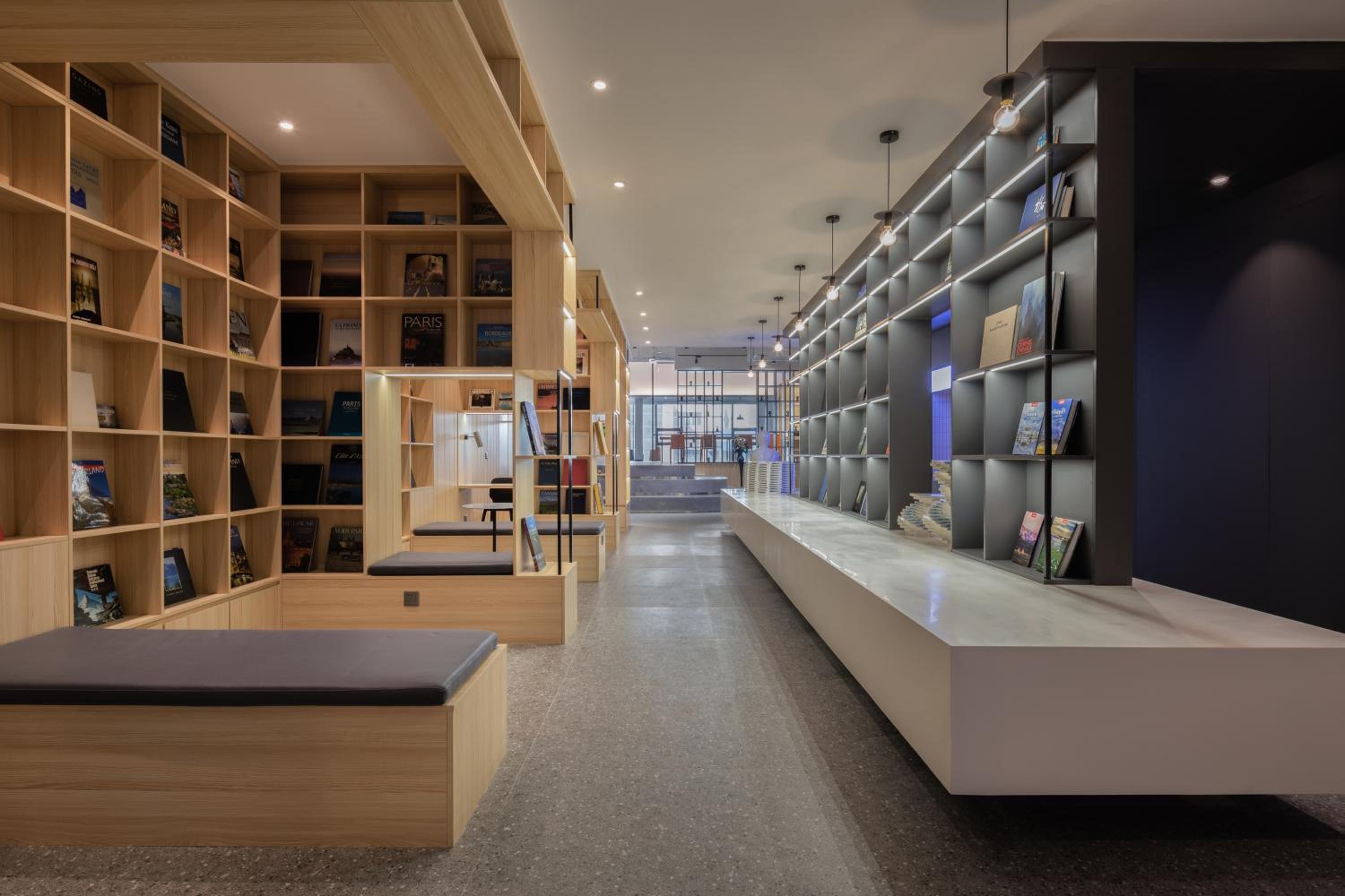 Hangzhou Desti Youth Hostel West Lake-24H Reception& English Service& Cafe& Bar& Luggage Storage& Large Public Area