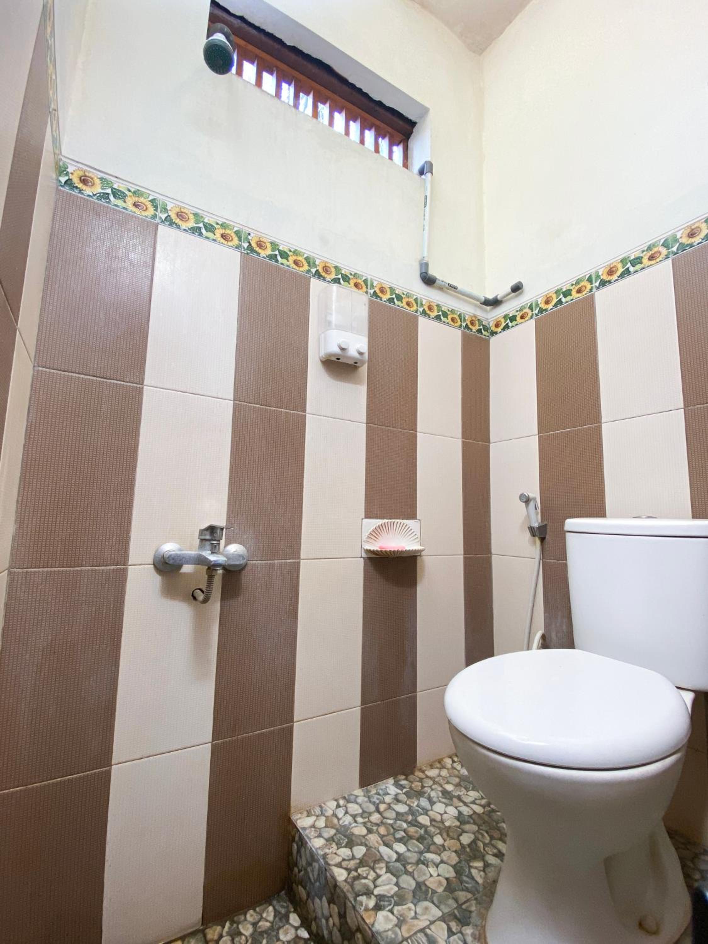 DJURAGAN KAMAR OEMAH KAYU SARAGAN view 3