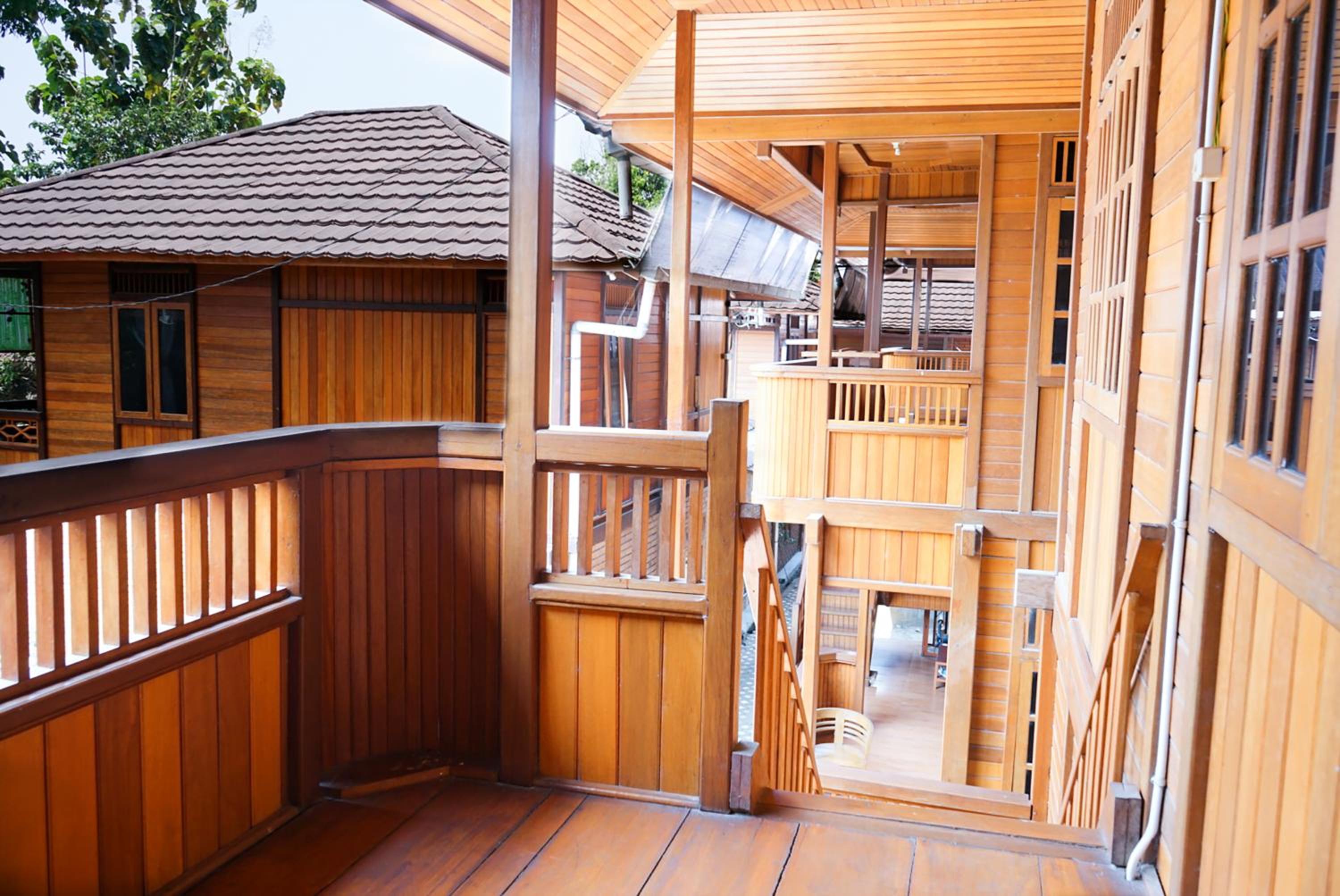 DJURAGAN KAMAR OEMAH KAYU SARAGAN view 5