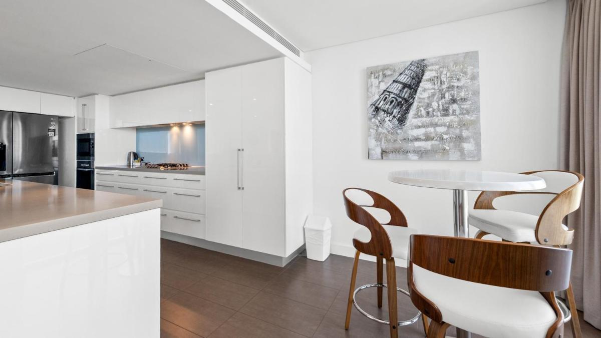Bayview 608