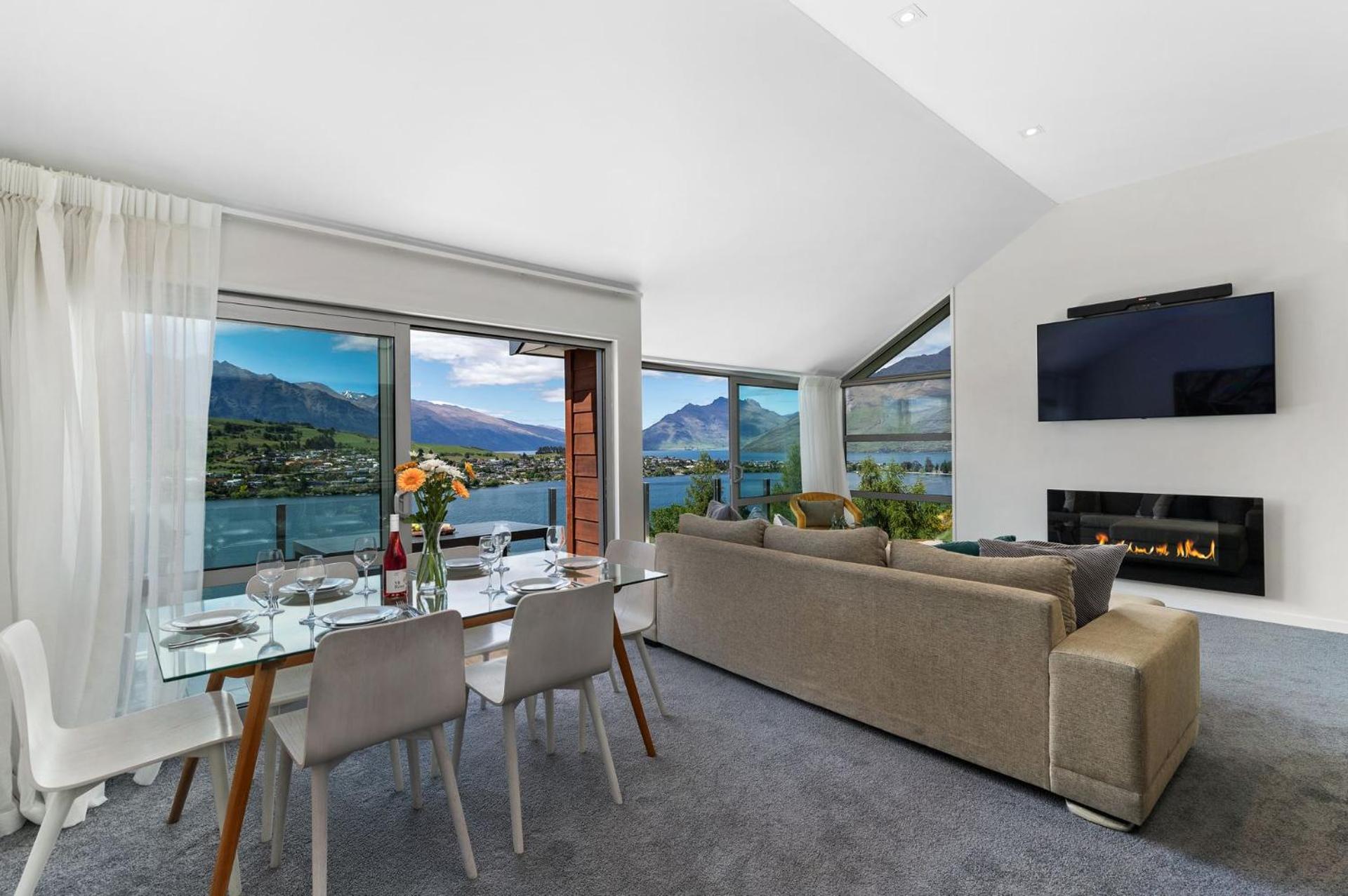 Remarkable Hideaway by Relaxaway Holiday Homes view 5