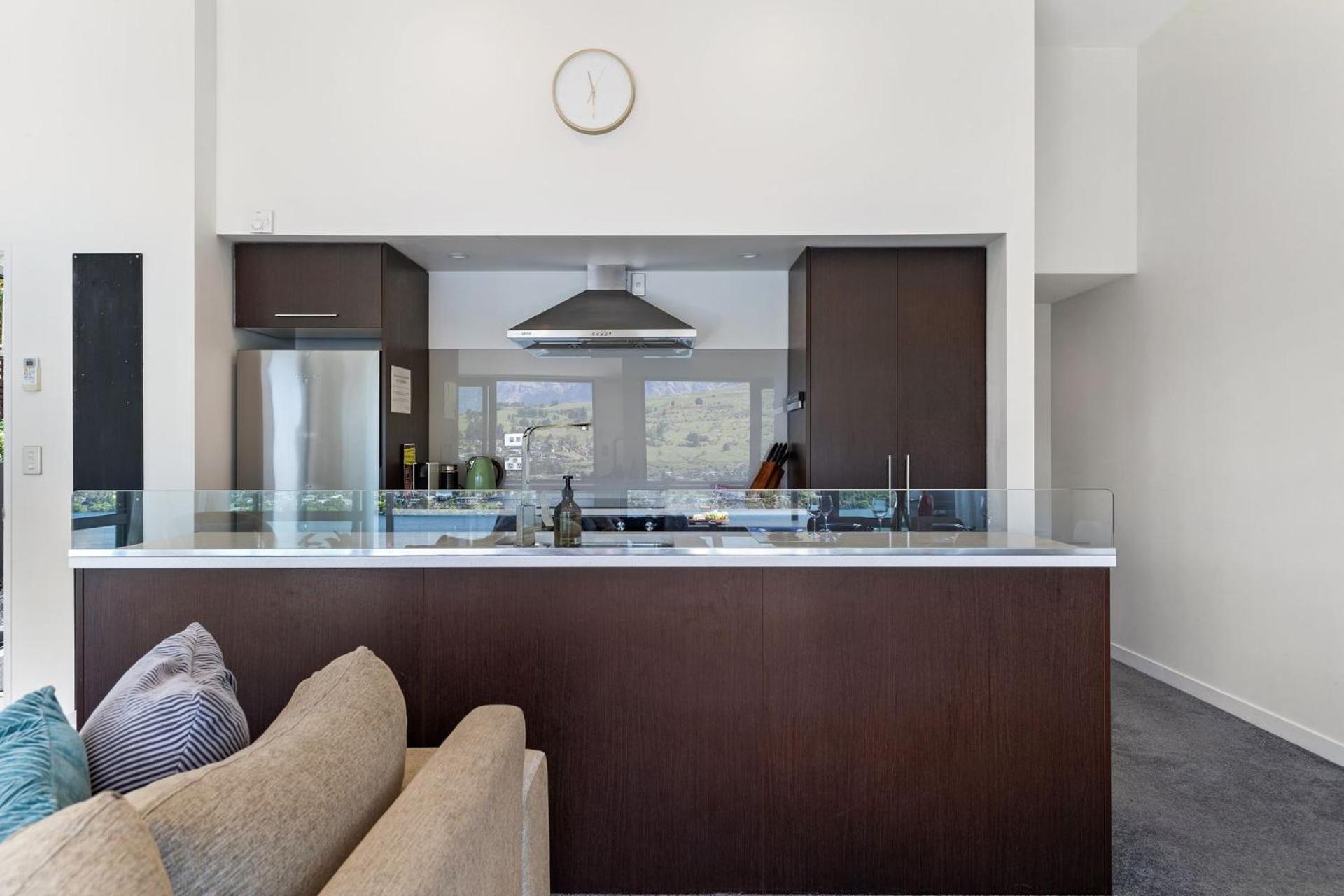 Remarkable Hideaway by Relaxaway Holiday Homes view 4