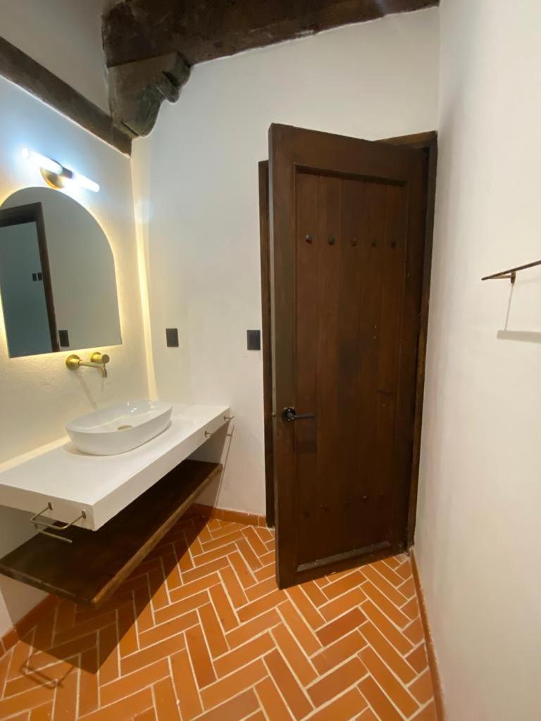 Villa del Lago - Property Image 3