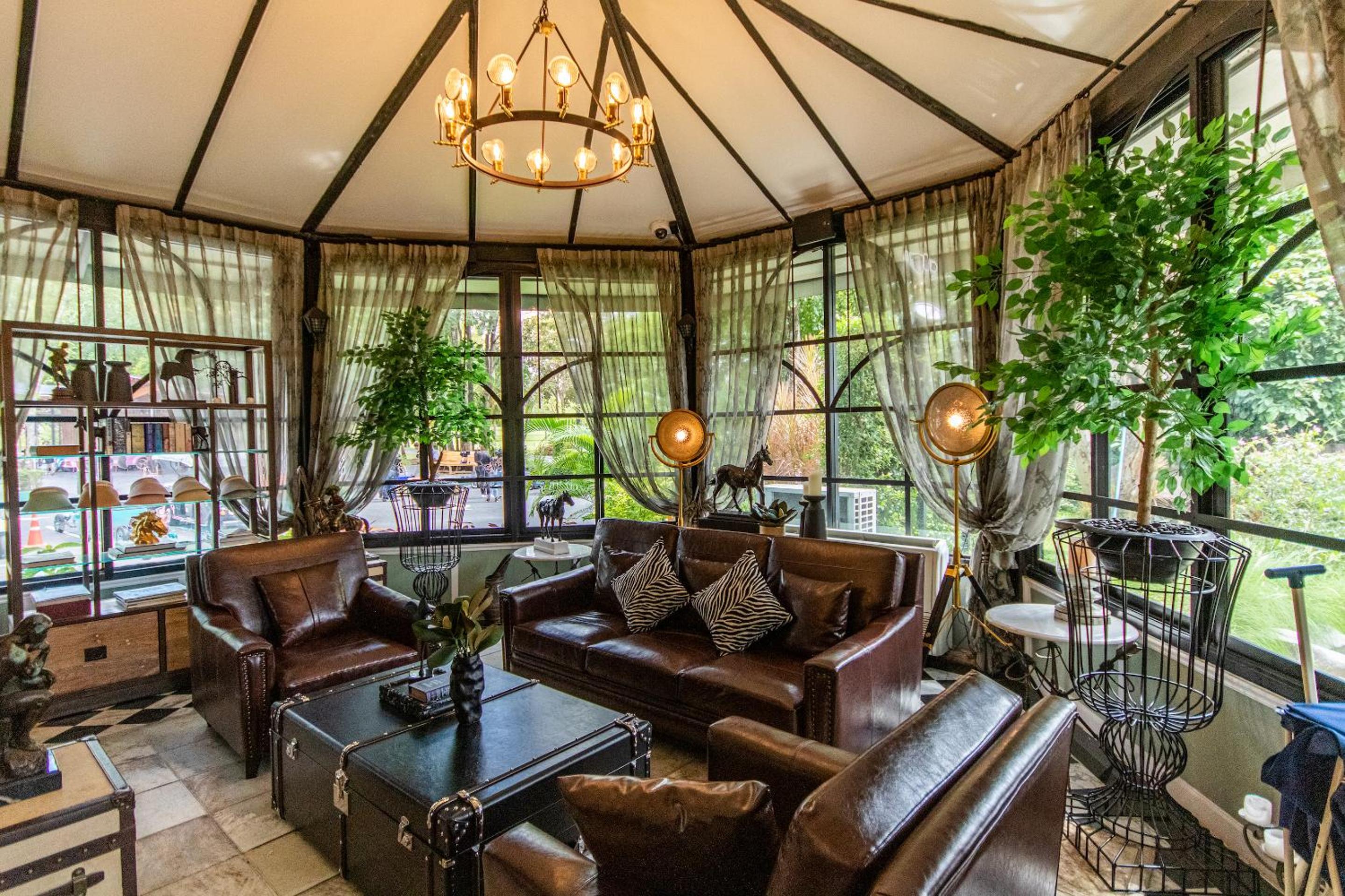 Rancho Charnvee Resort & Country Club Khaoyai