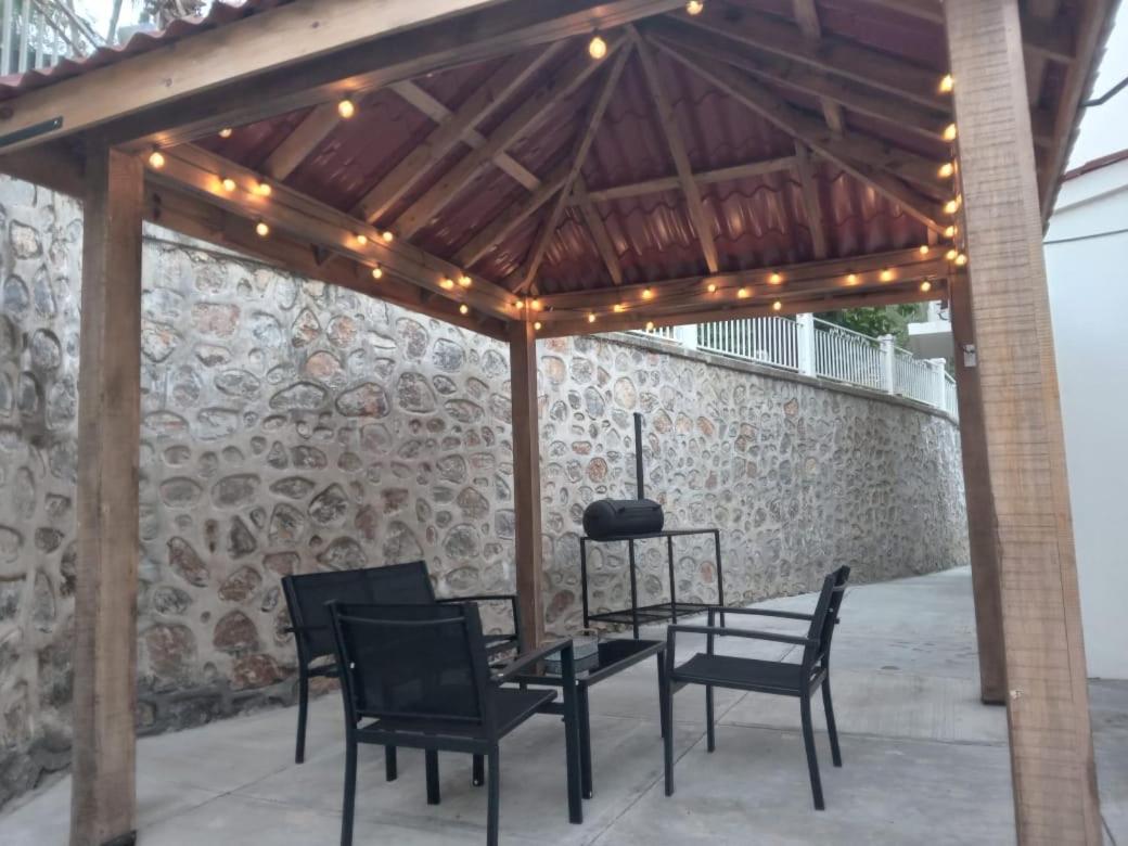 Casa la CEIBA